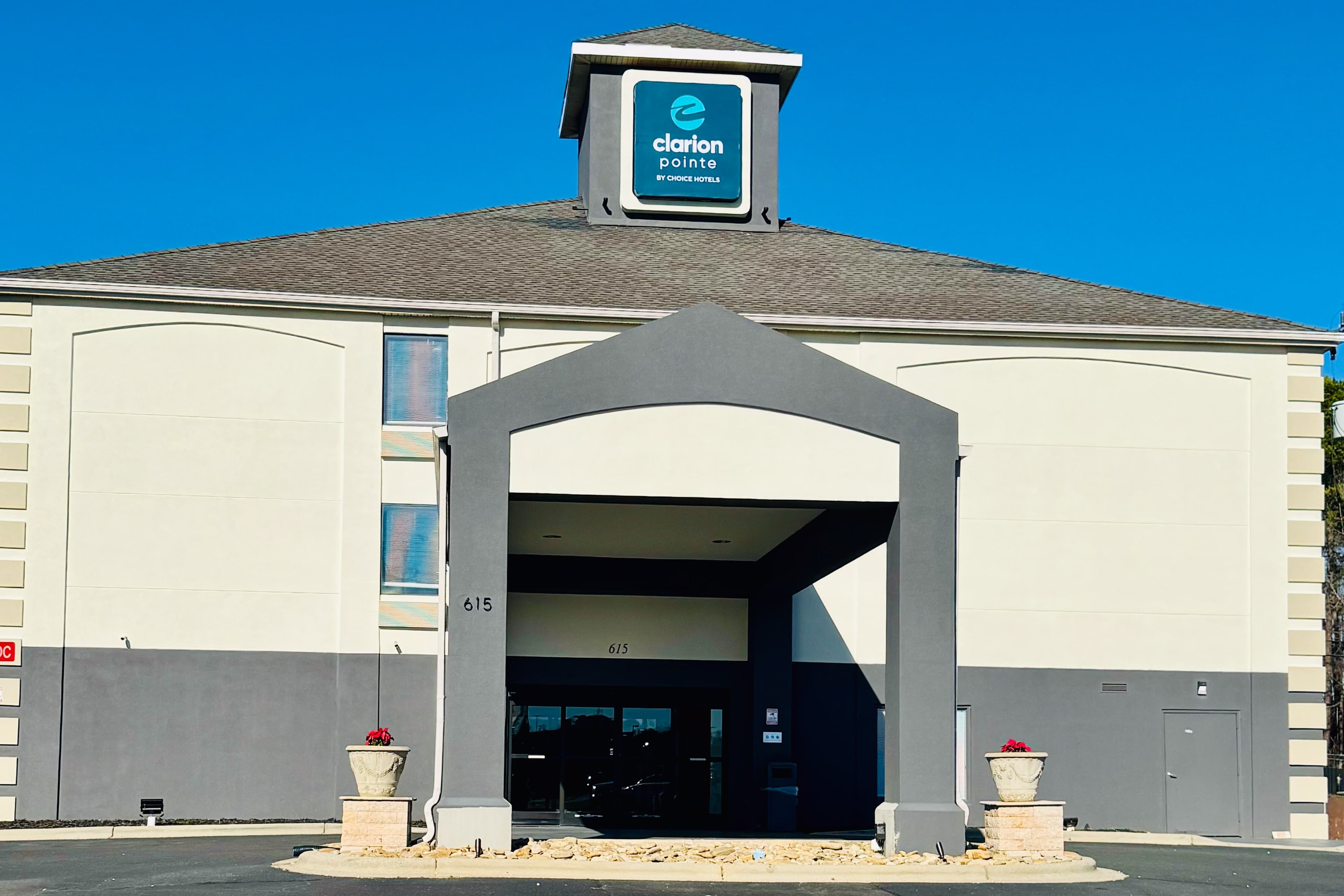 Clarion Pointe Albemarle - Image 1