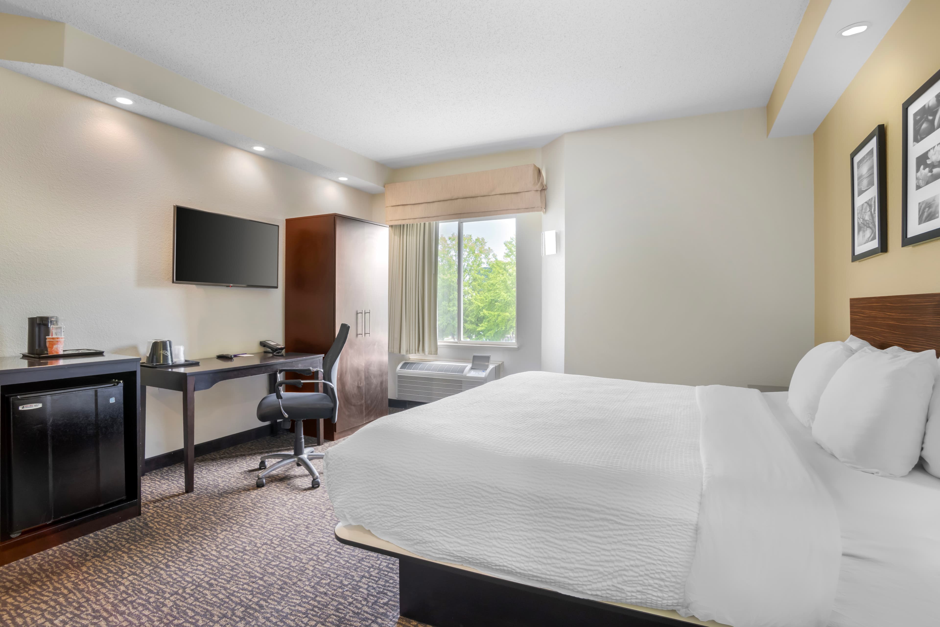 Sleep Inn & Suites at Concord Mills — 8