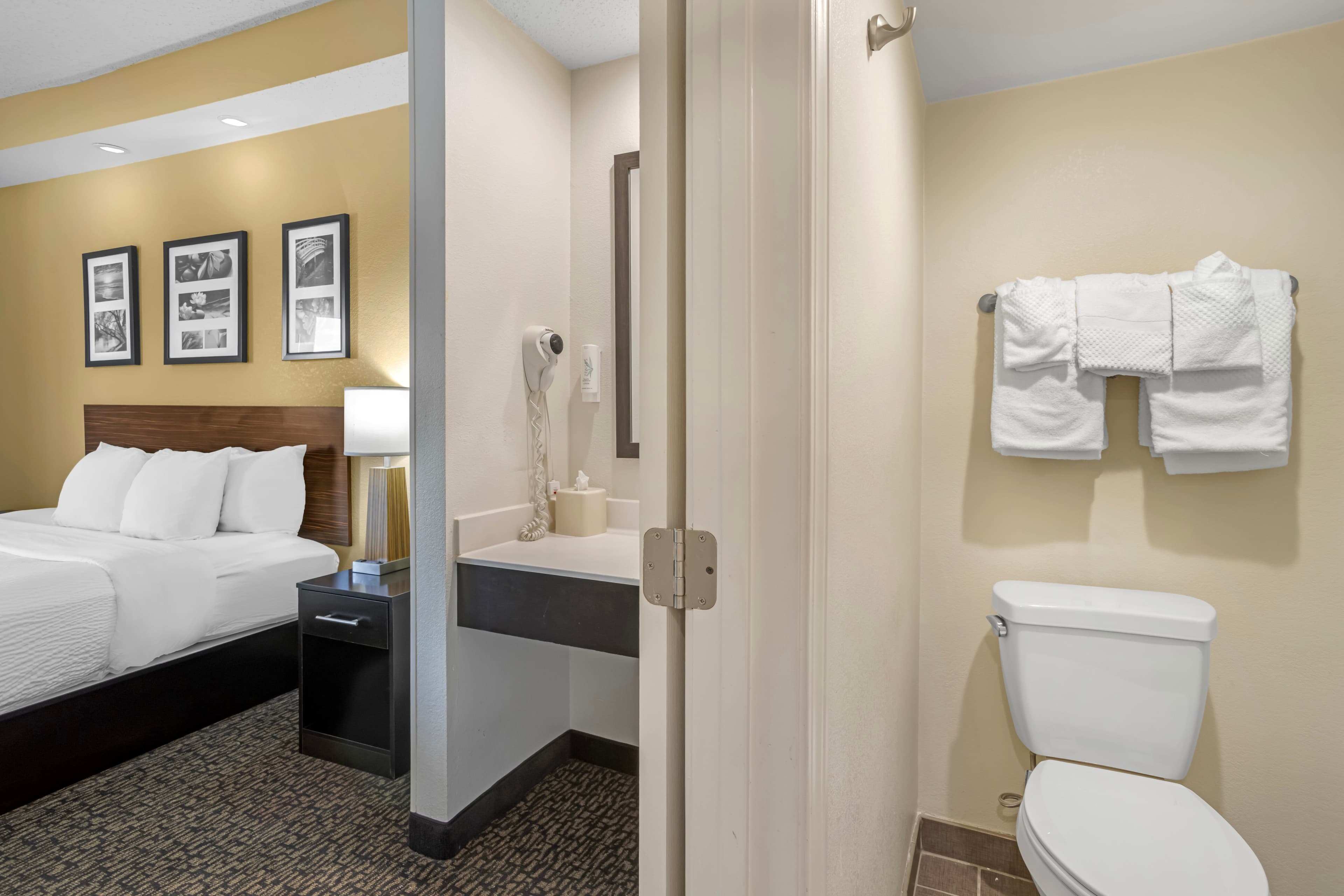 Sleep Inn & Suites at Concord Mills — 21