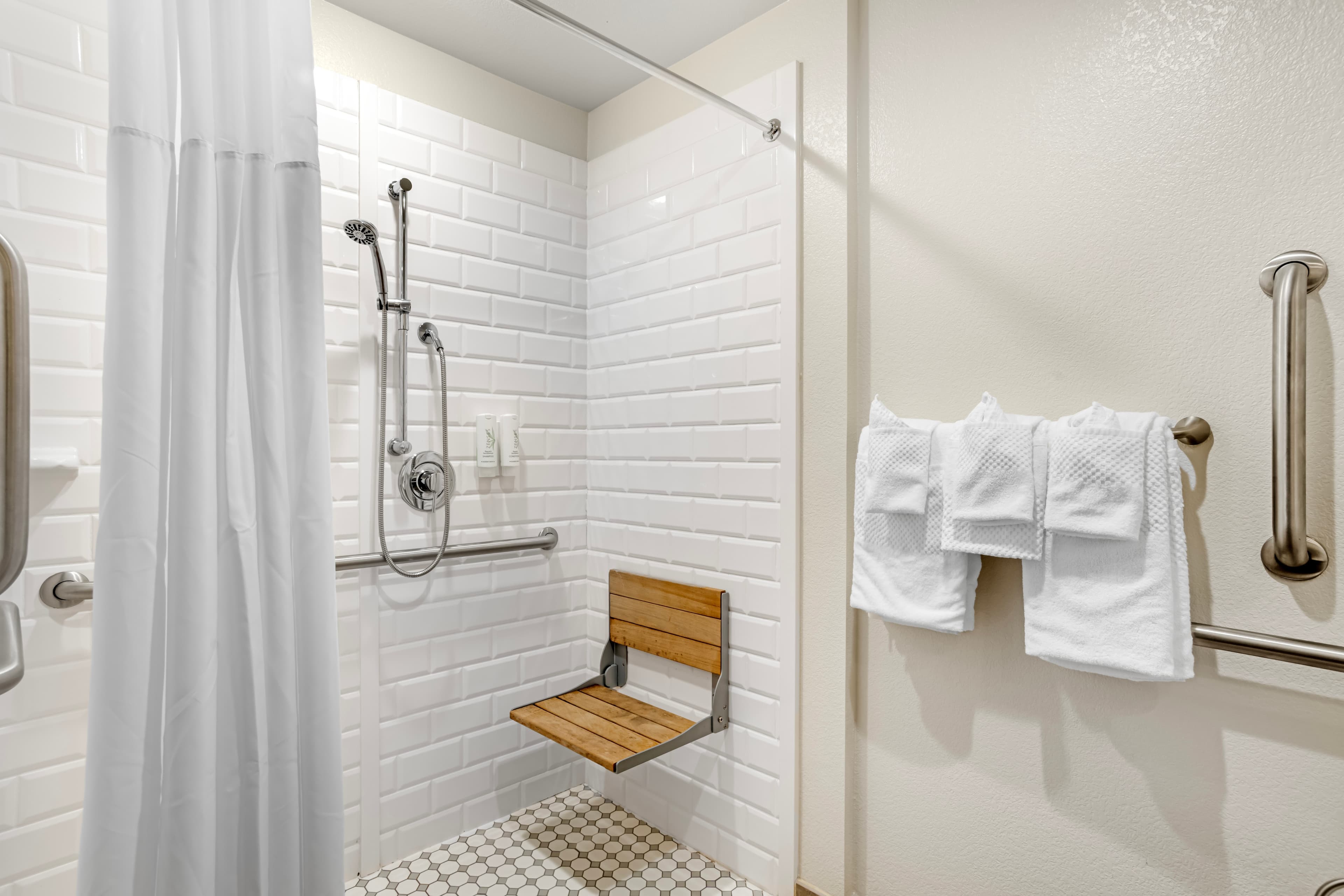 Sleep Inn & Suites at Concord Mills — 10