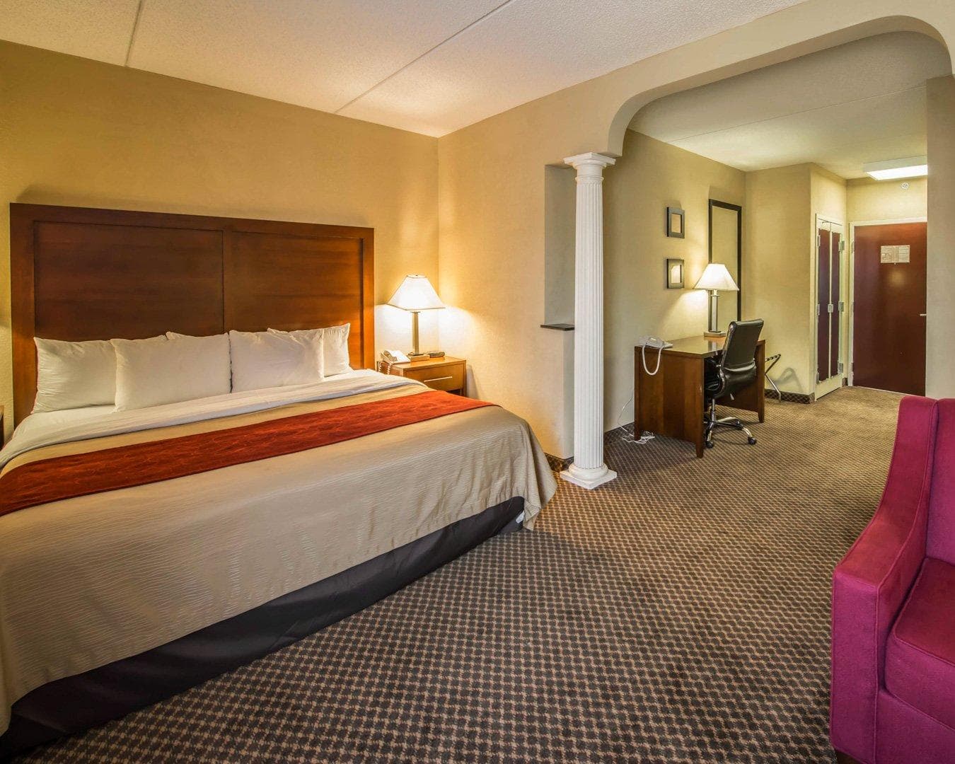 Comfort Inn & Suites Morganton South — 8