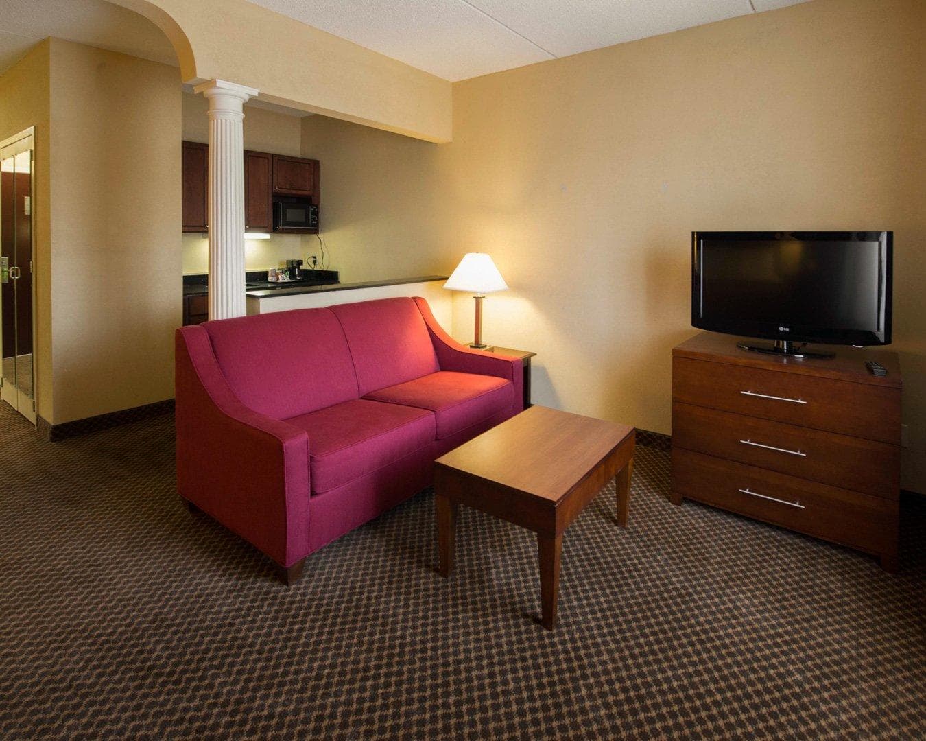 Comfort Inn & Suites Morganton South — 9
