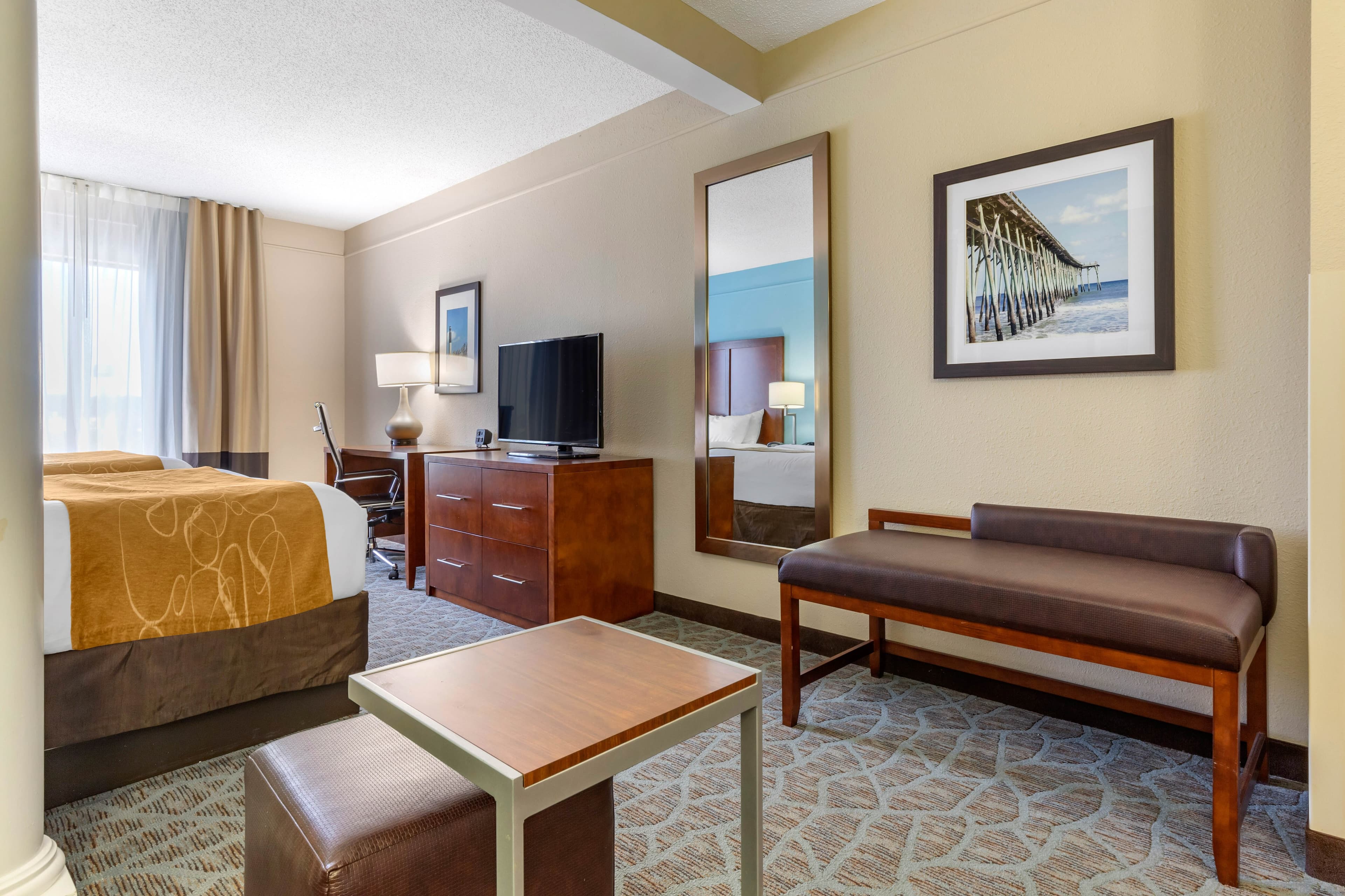 Comfort Suites Southport - Oak Island — 14