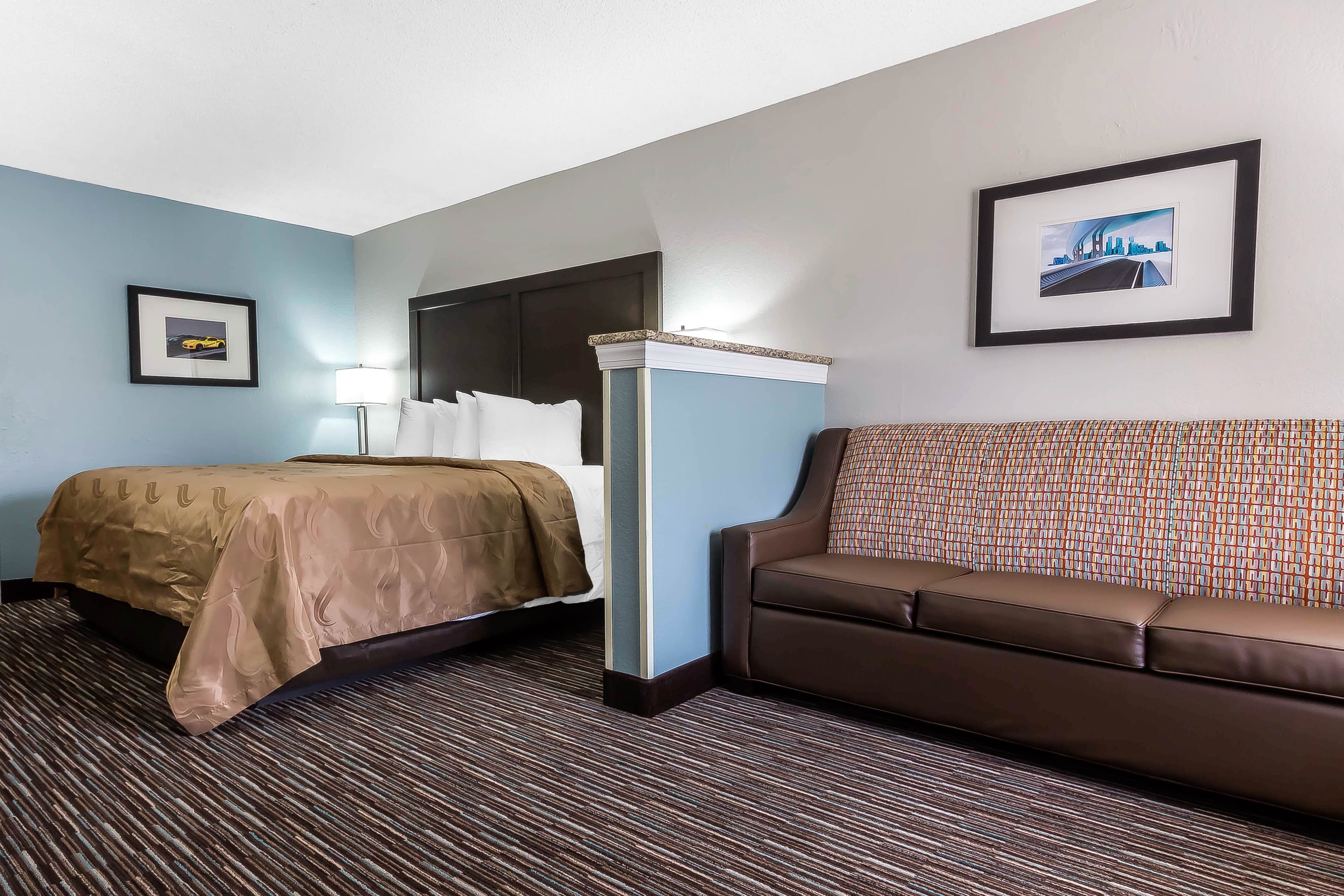 Quality Inn & Suites Mooresville-Lake Norman — 24