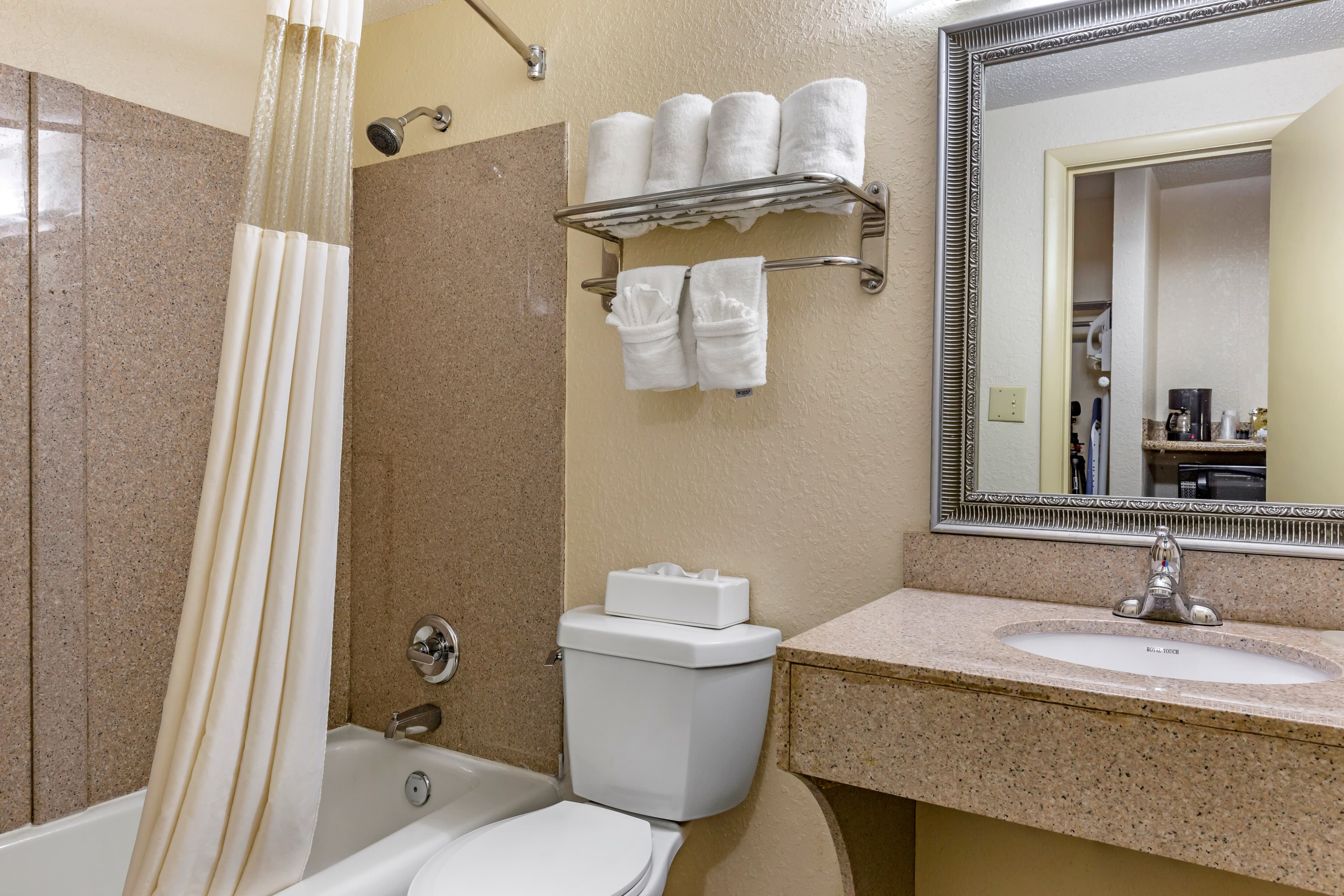 Quality Inn & Suites - Greensboro-High Point — 24