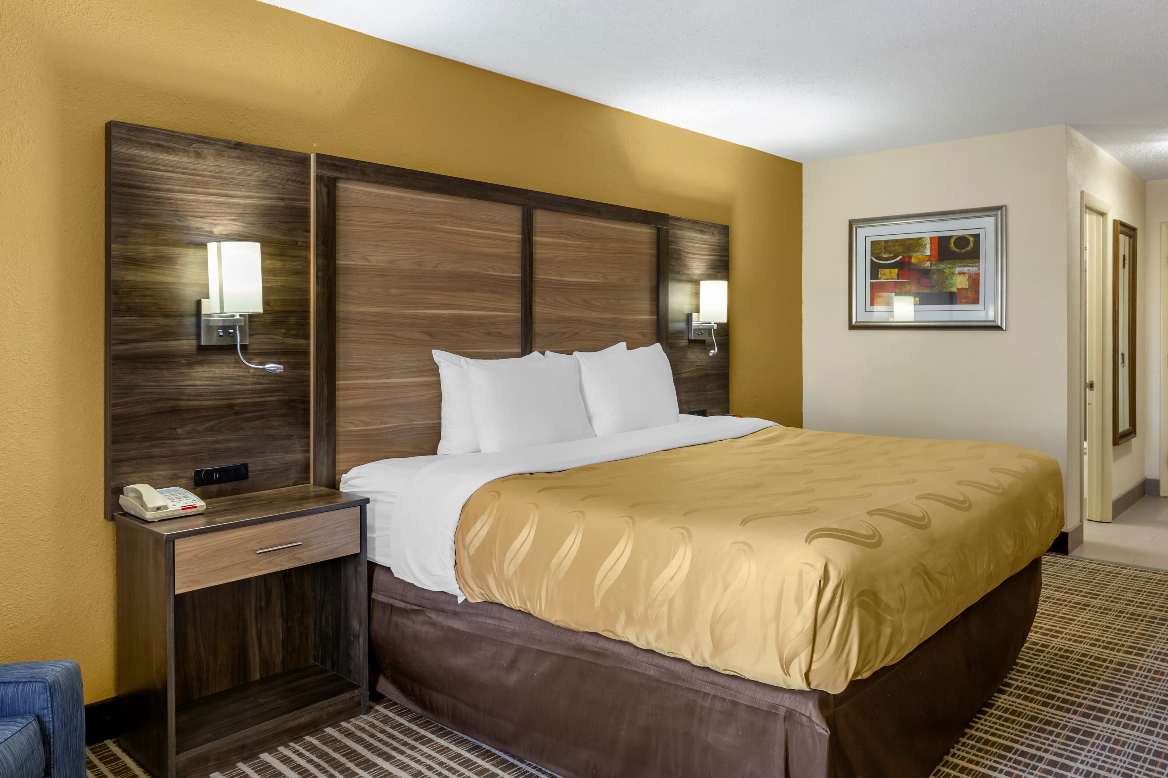 Quality Inn & Suites - Greensboro-High Point — 8