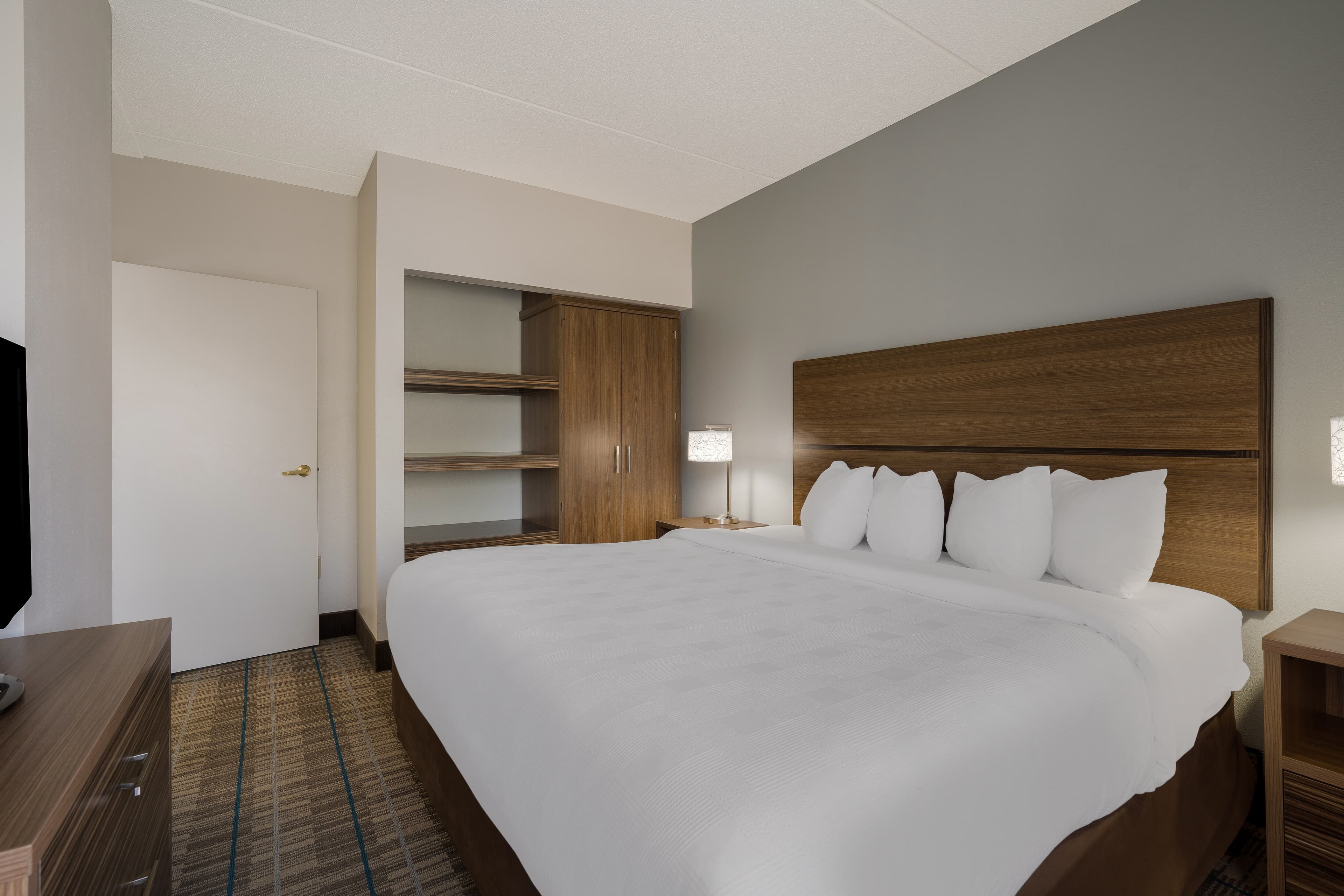 MainStay Suites Wilmington - University Area — 10