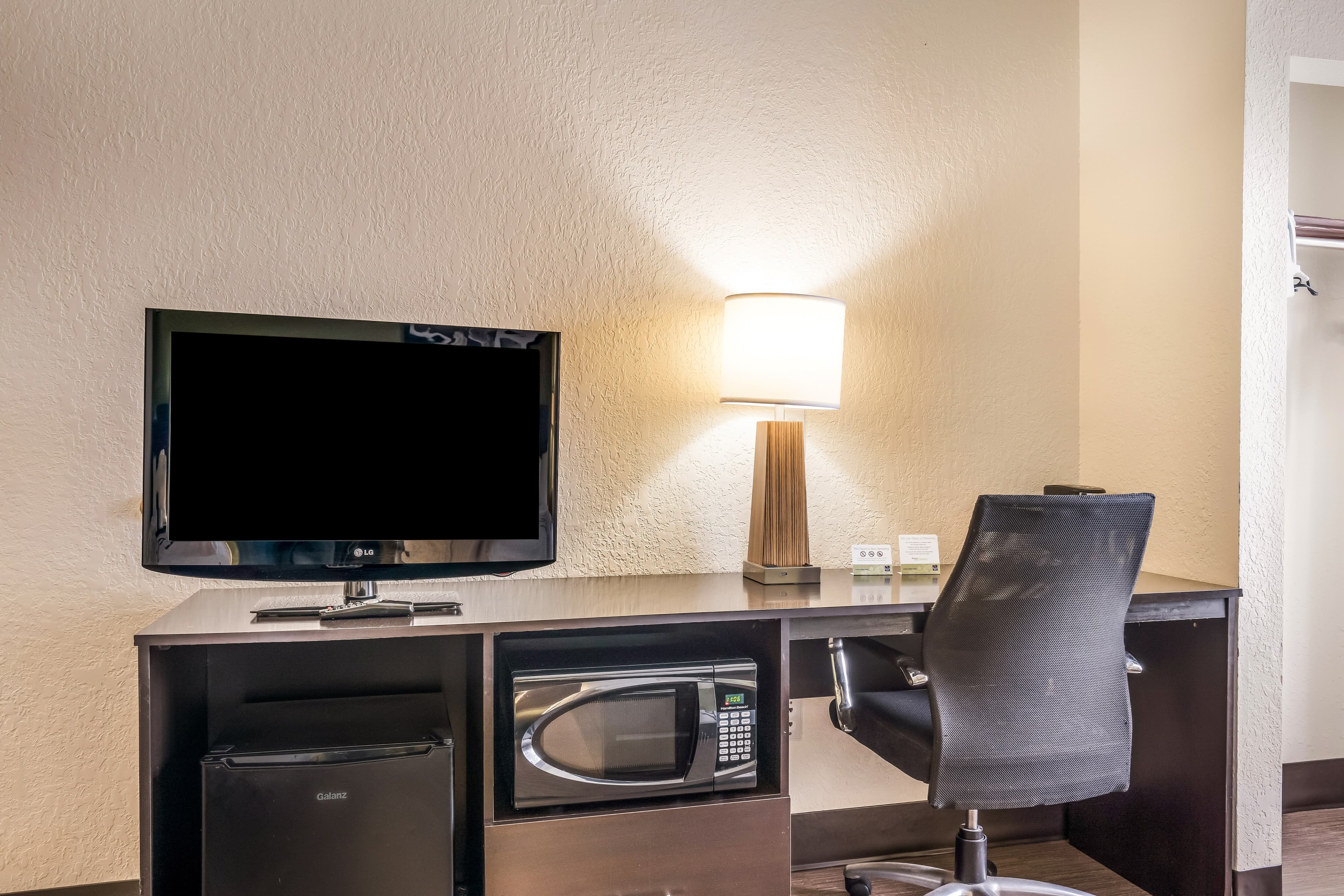 Sleep Inn & Suites Jacksonville near Camp Lejeune — 11