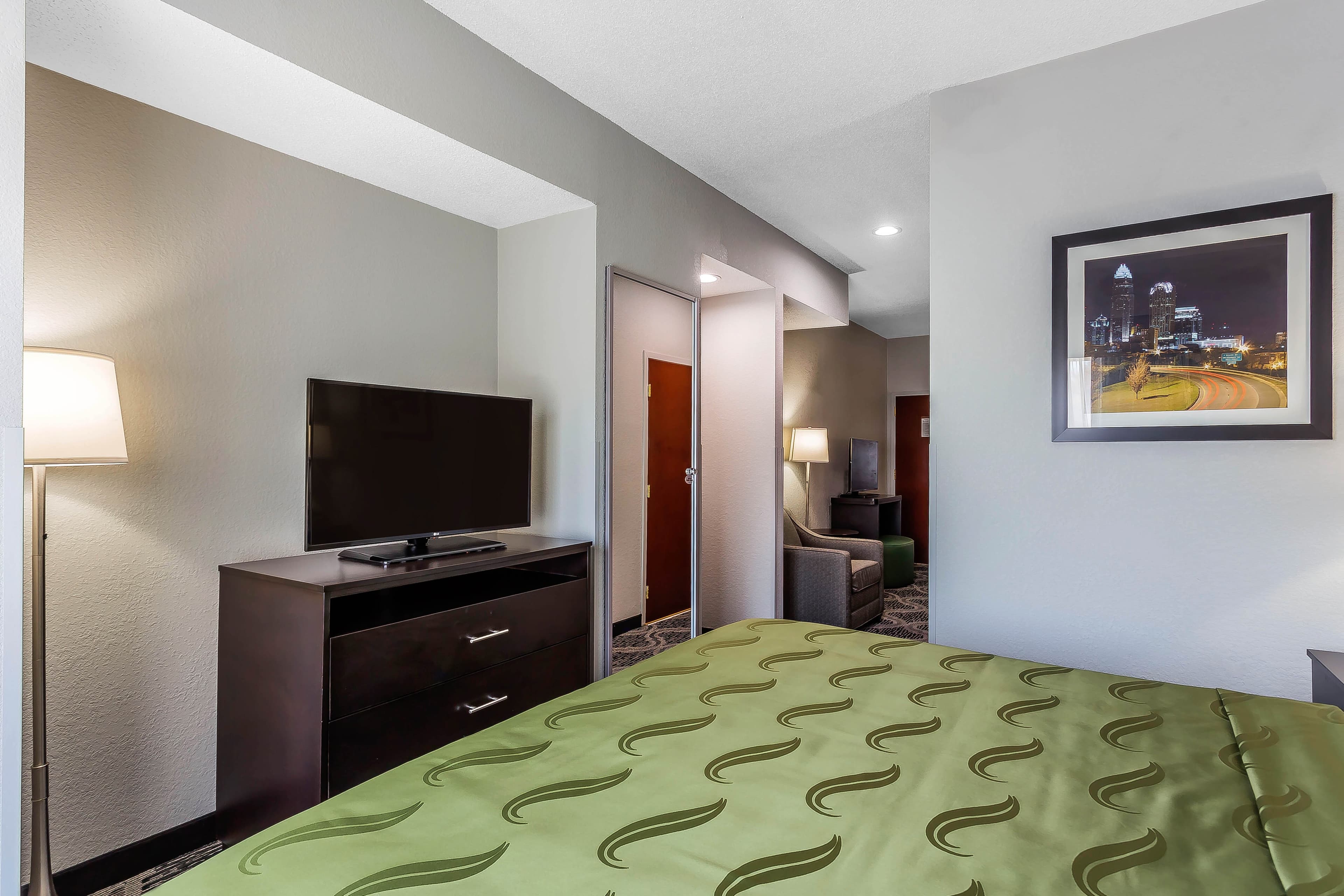 Quality Suites Pineville - Charlotte - Image 5