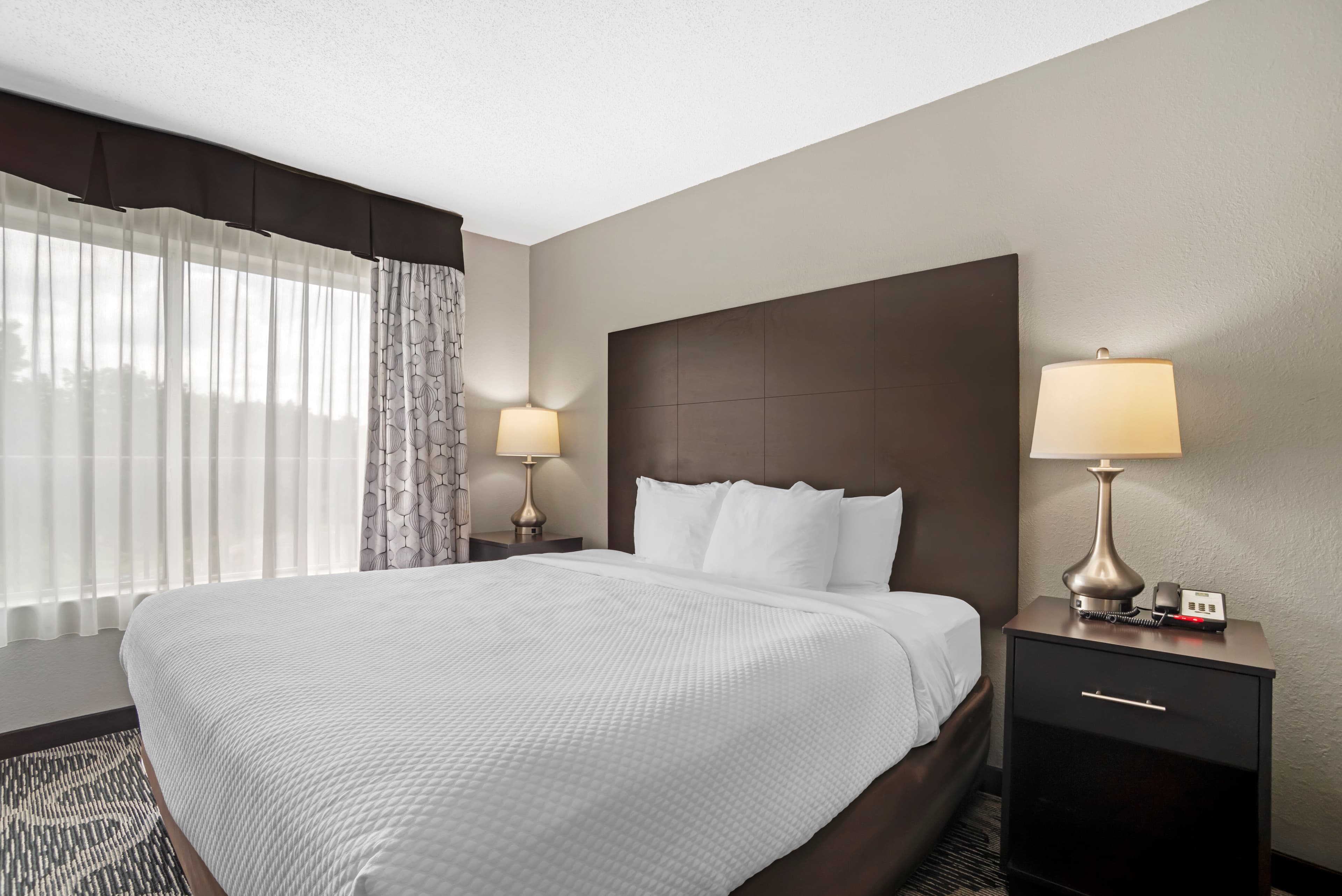 Quality Suites Pineville - Charlotte — 2