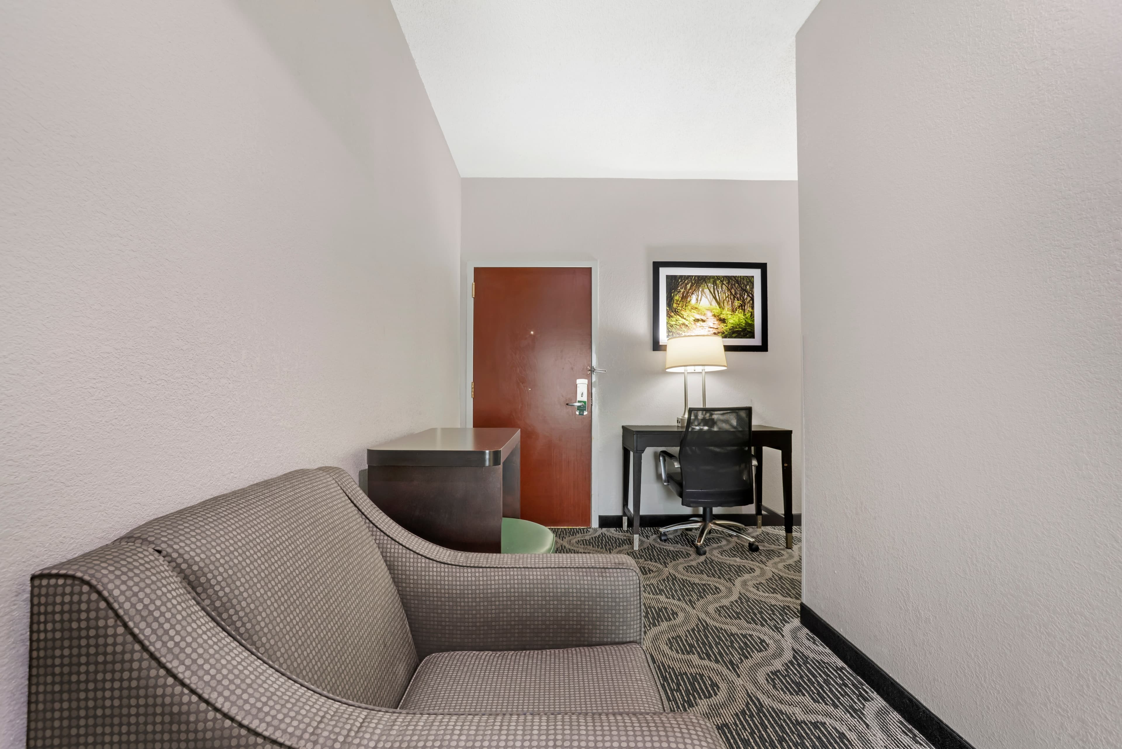 Quality Suites Pineville - Charlotte — 9