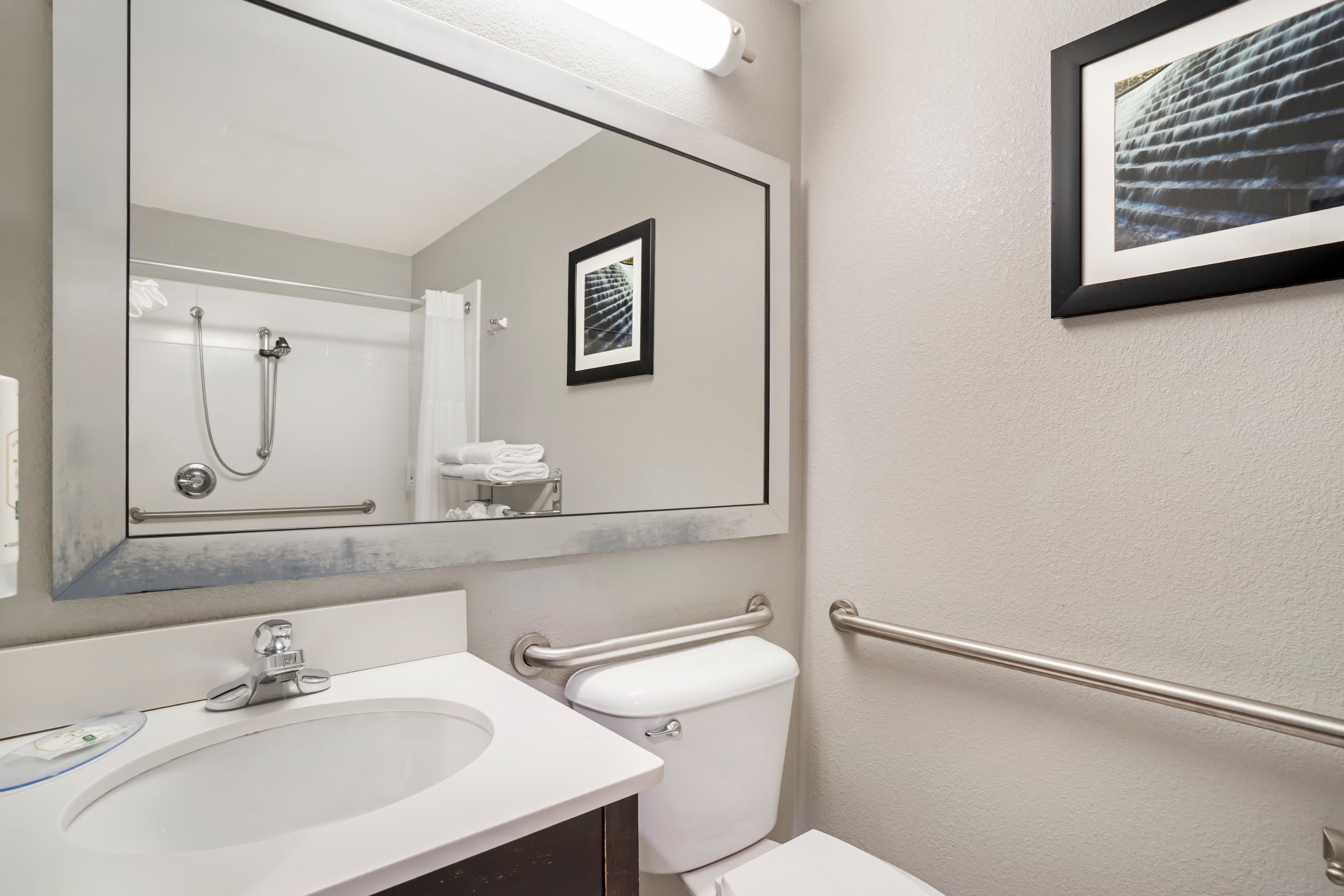 Quality Suites Pineville - Charlotte — 13