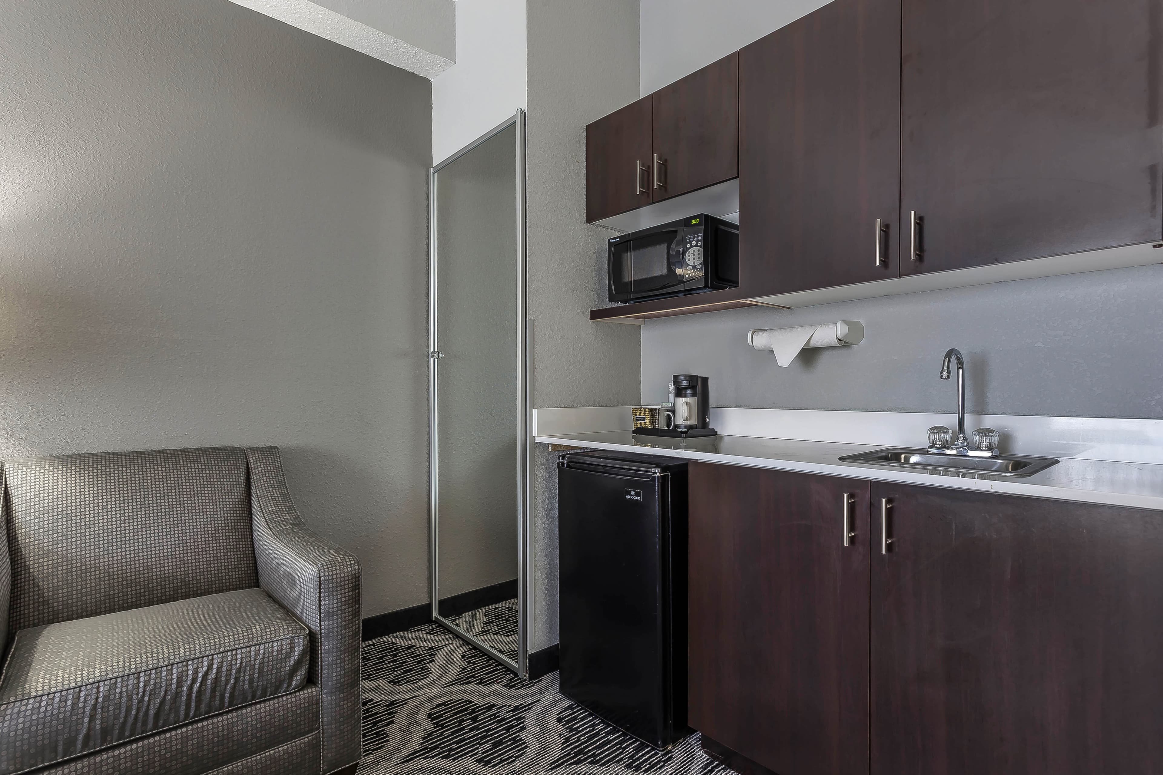 Quality Suites Pineville - Charlotte - Image 4