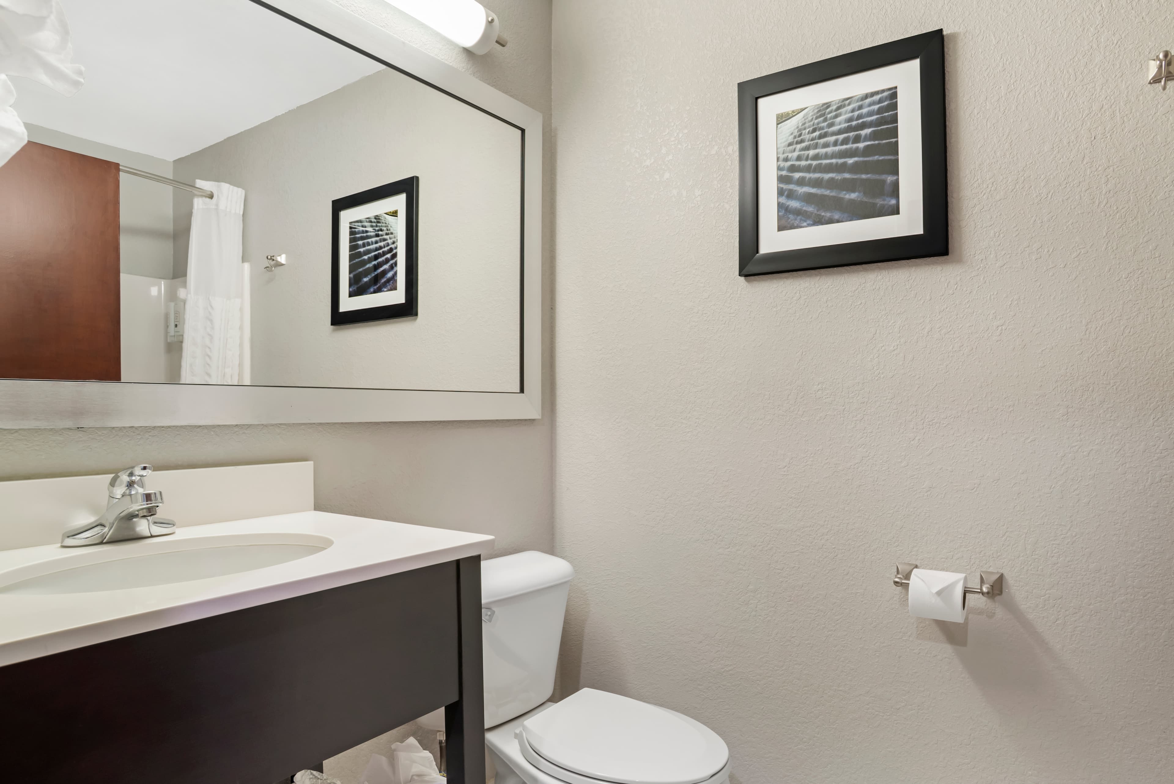 Quality Suites Pineville - Charlotte — 22