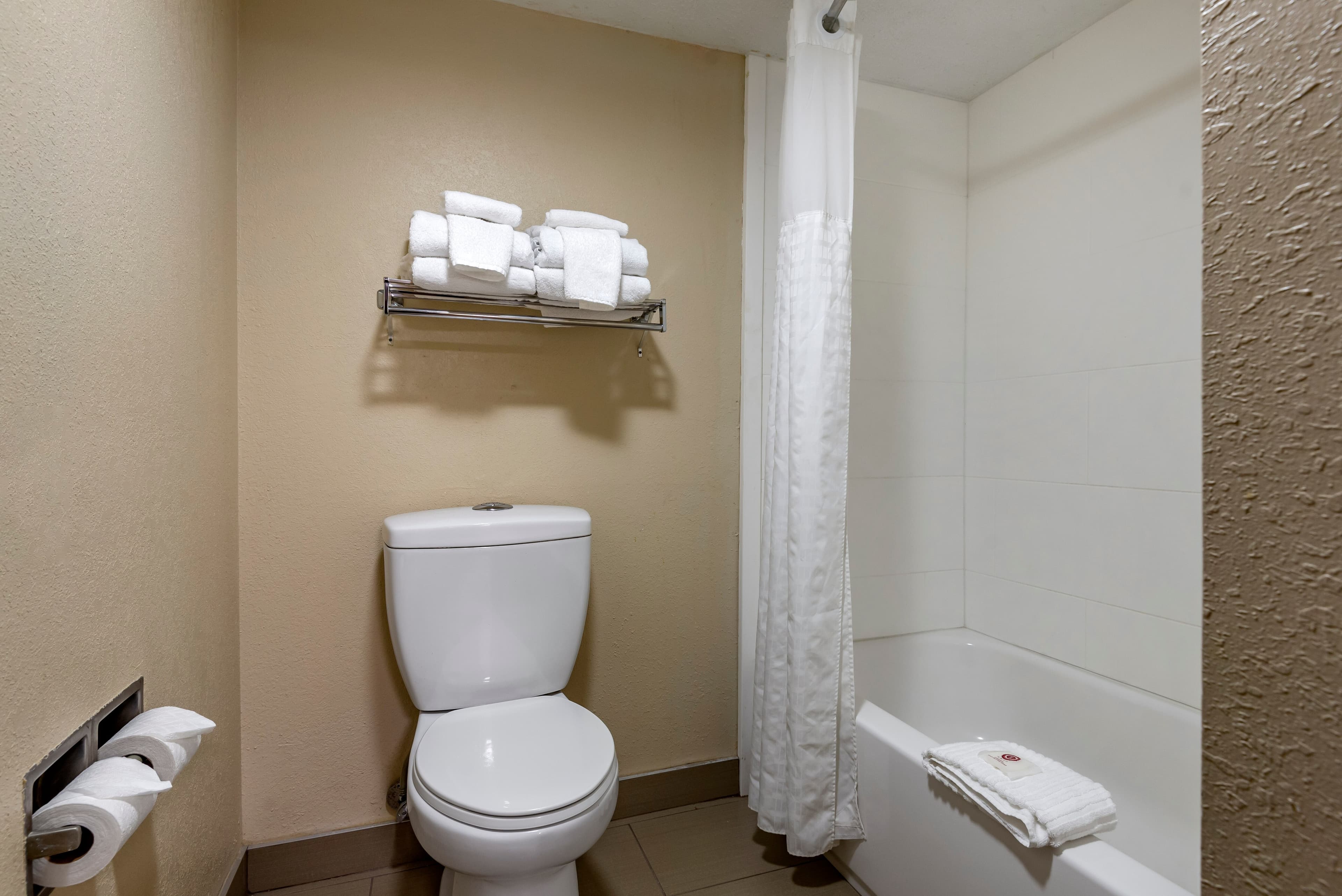 Comfort Inn Matthews - Charlotte — 13