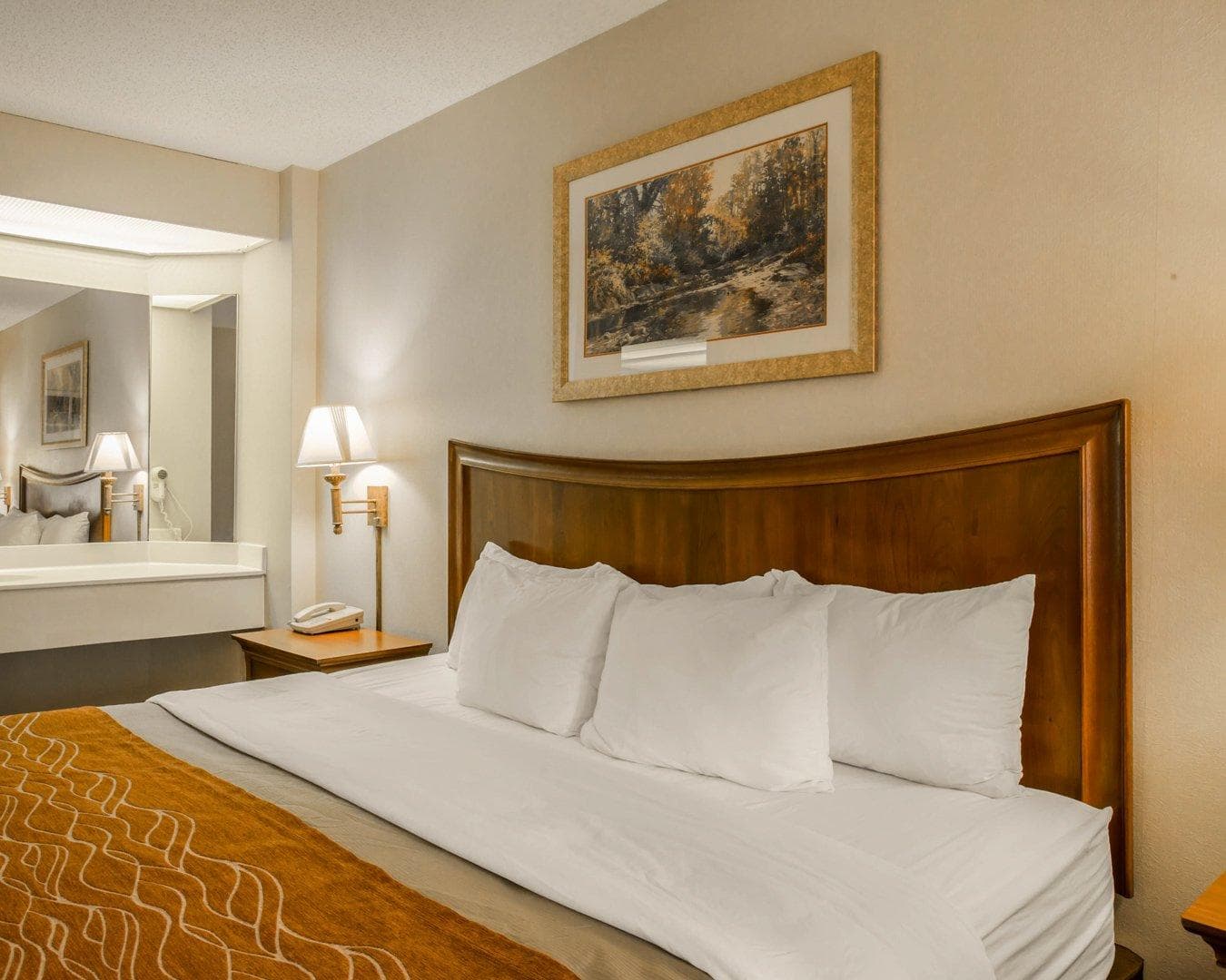 Rodeway Inn & Suites Cherokee On the River — 29
