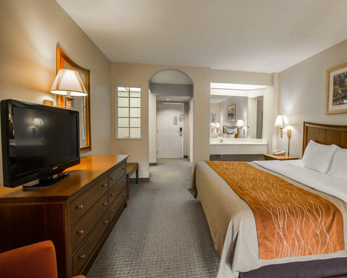 Rodeway Inn & Suites Cherokee On the River — 30