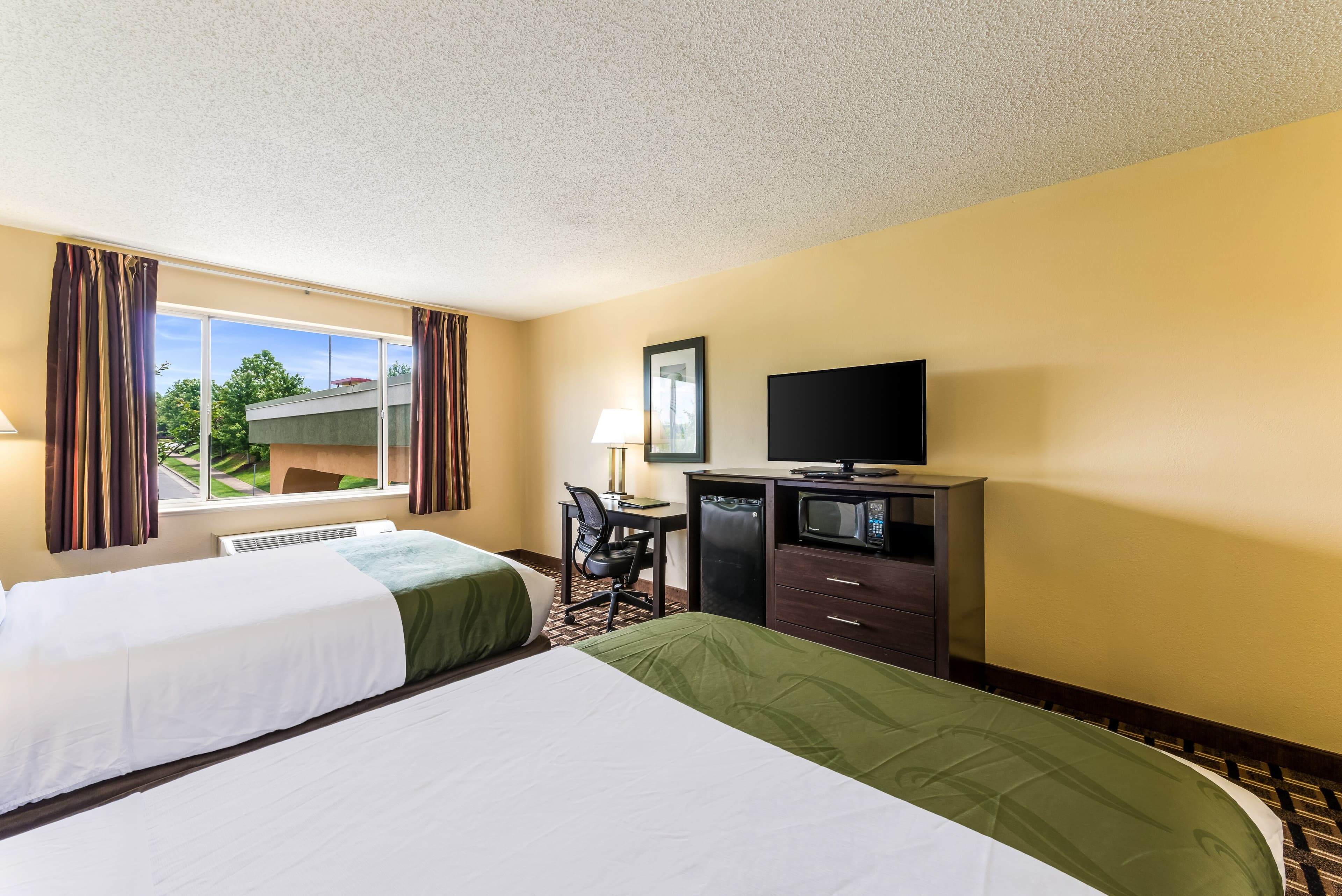 Quality Inn Huntersville near Lake Norman — 8