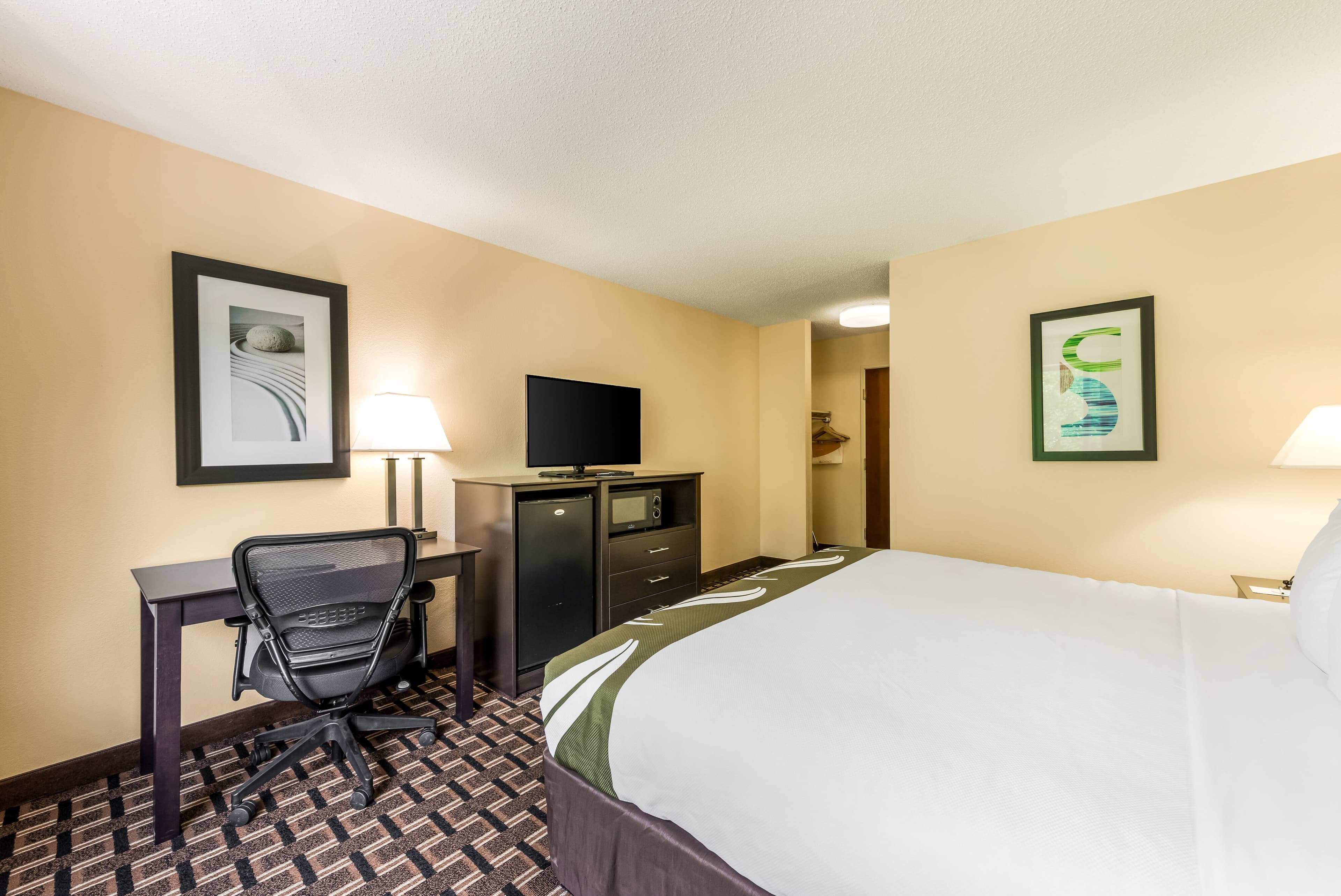 Quality Inn Huntersville near Lake Norman — 16