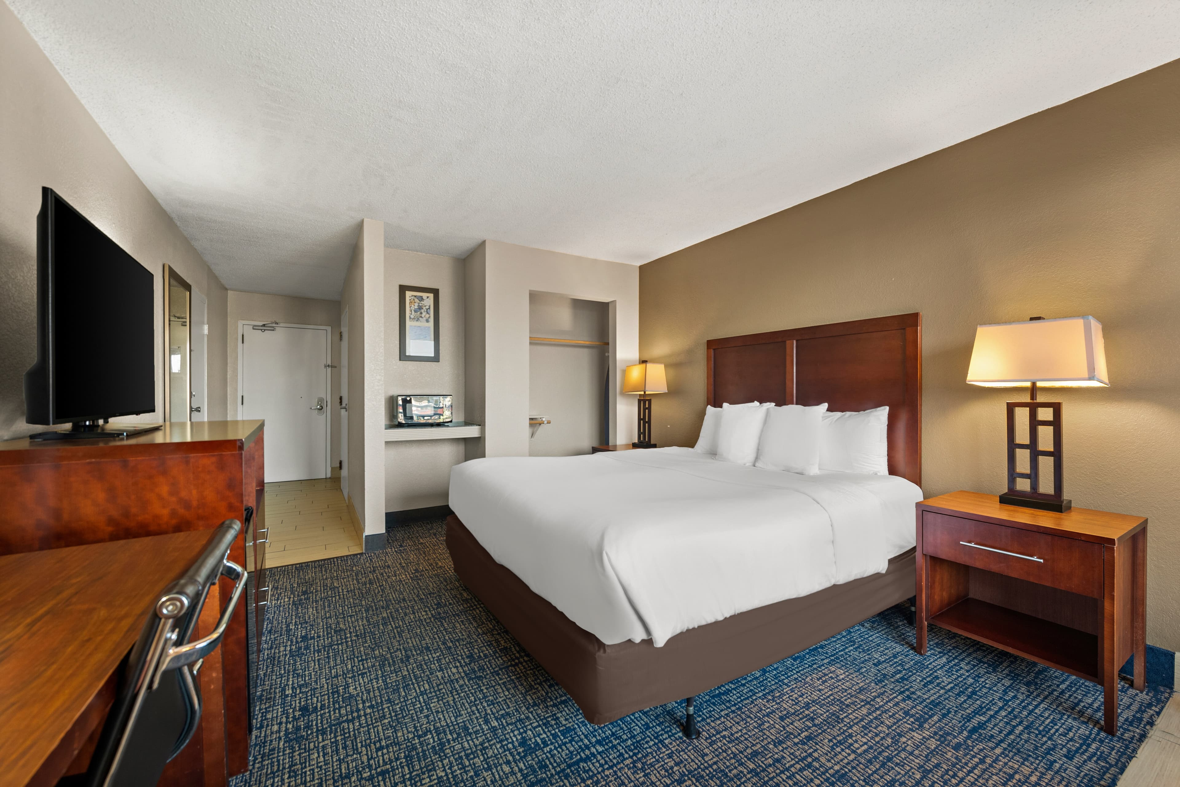 Comfort Inn On the Ocean — 6