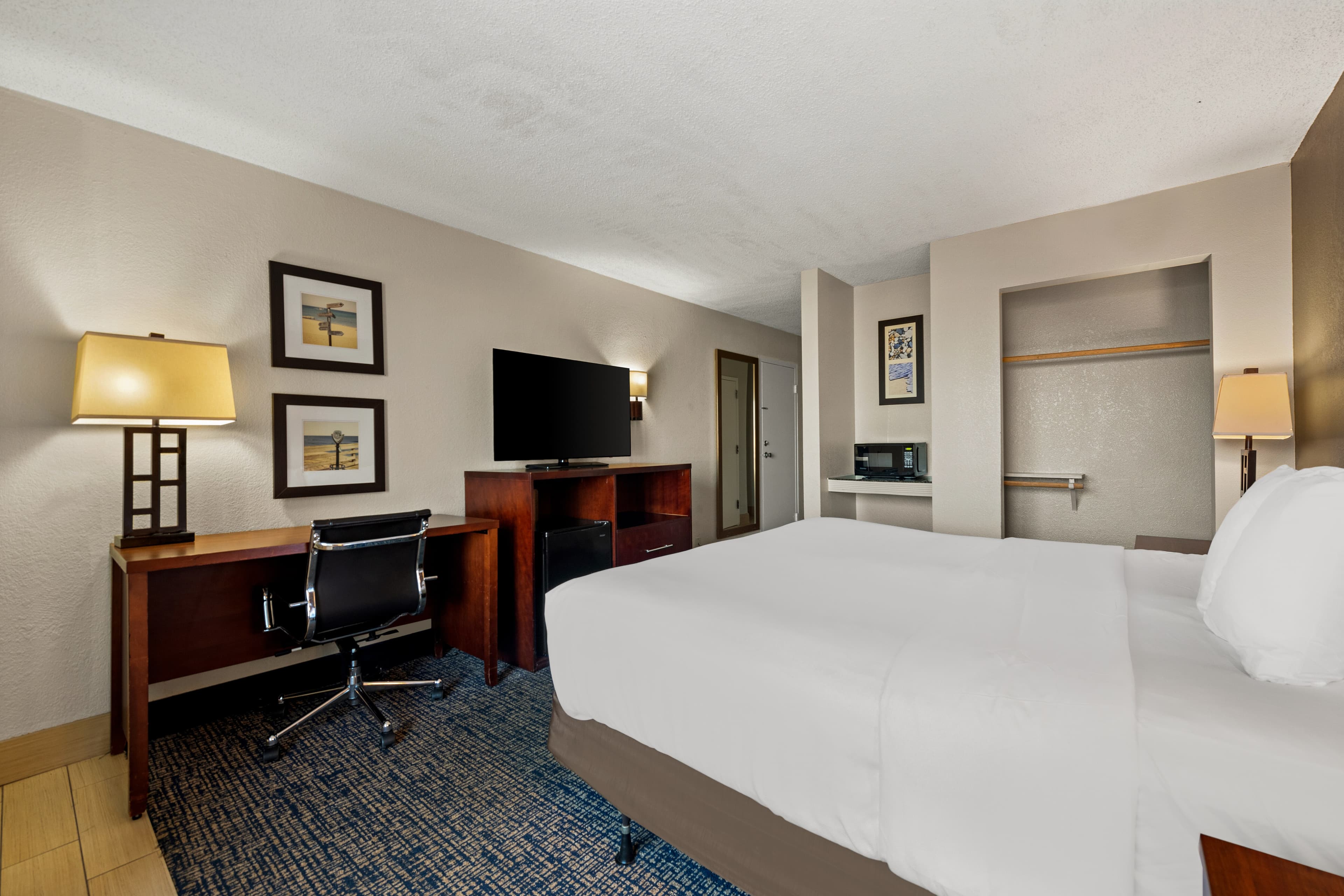Comfort Inn On the Ocean — 7