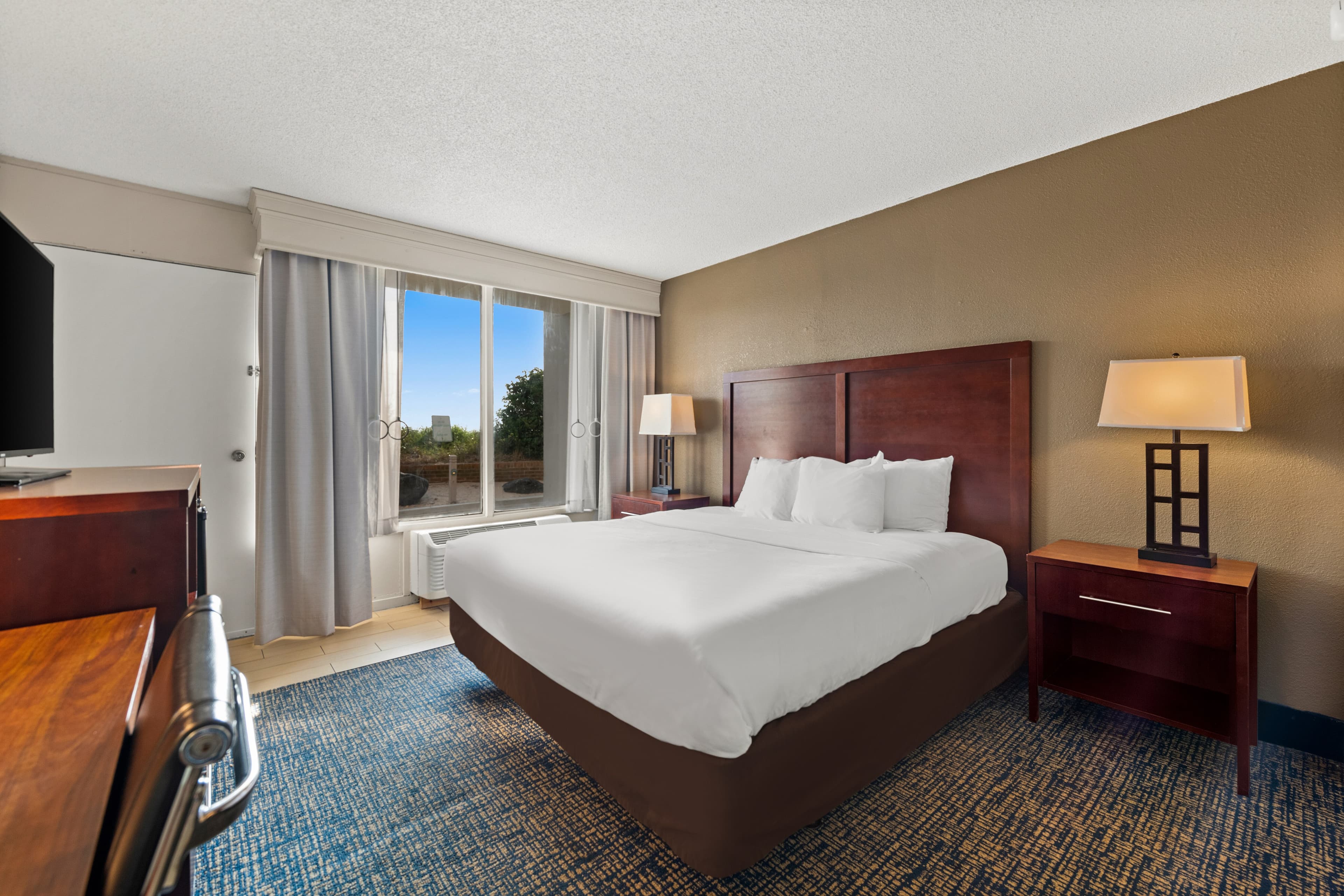 Comfort Inn On the Ocean — 17