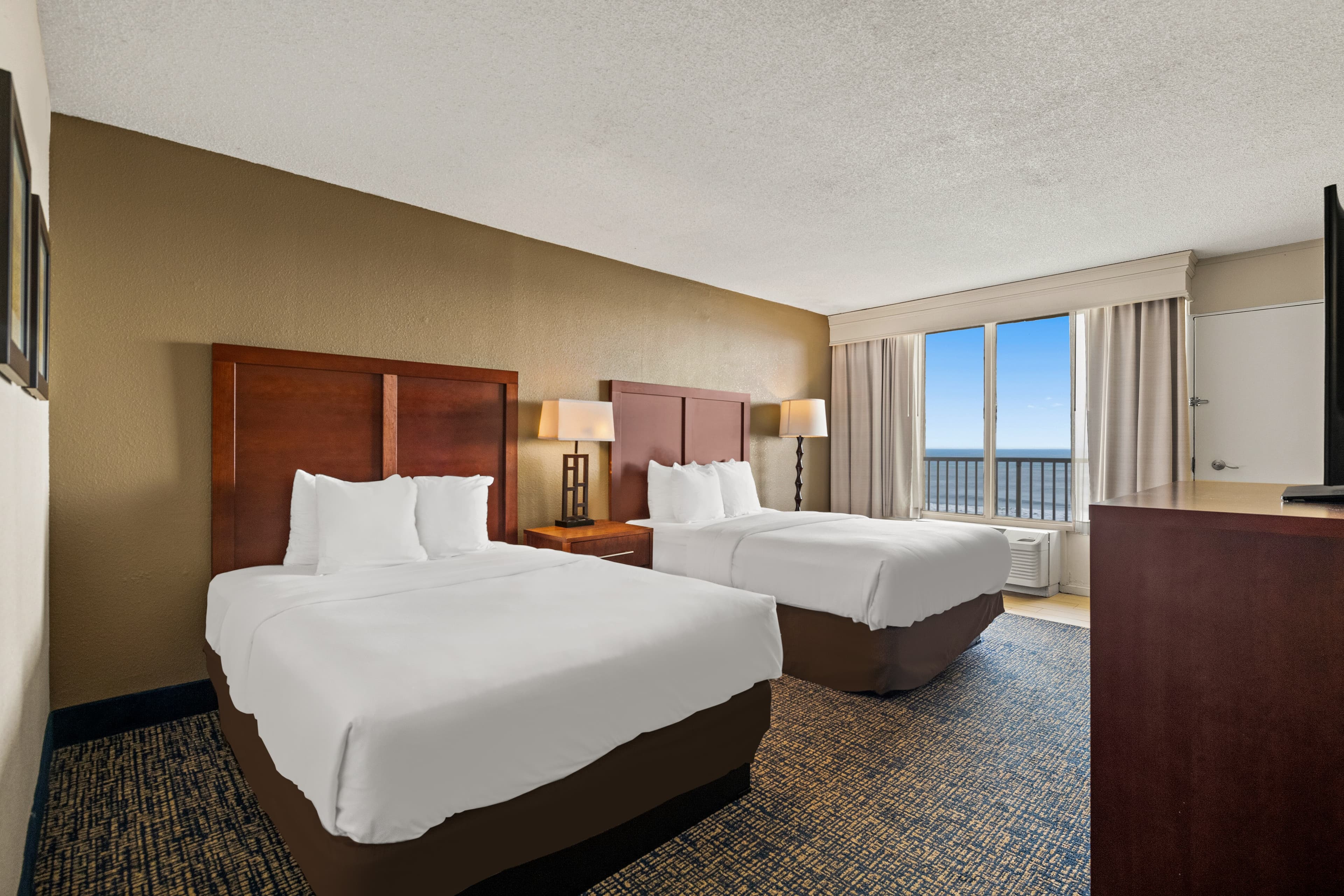 Comfort Inn On the Ocean — 28