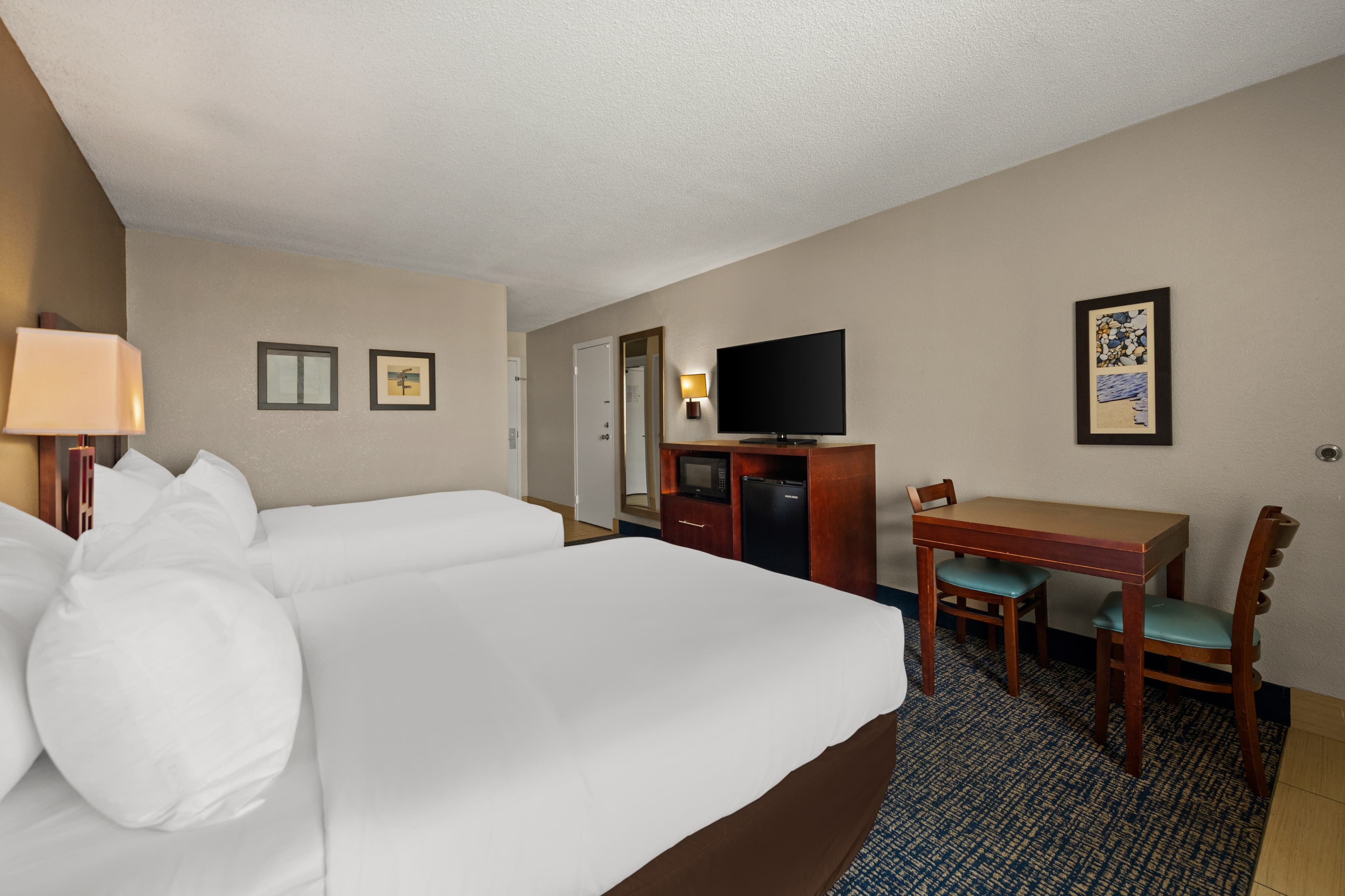 Comfort Inn On the Ocean — 33