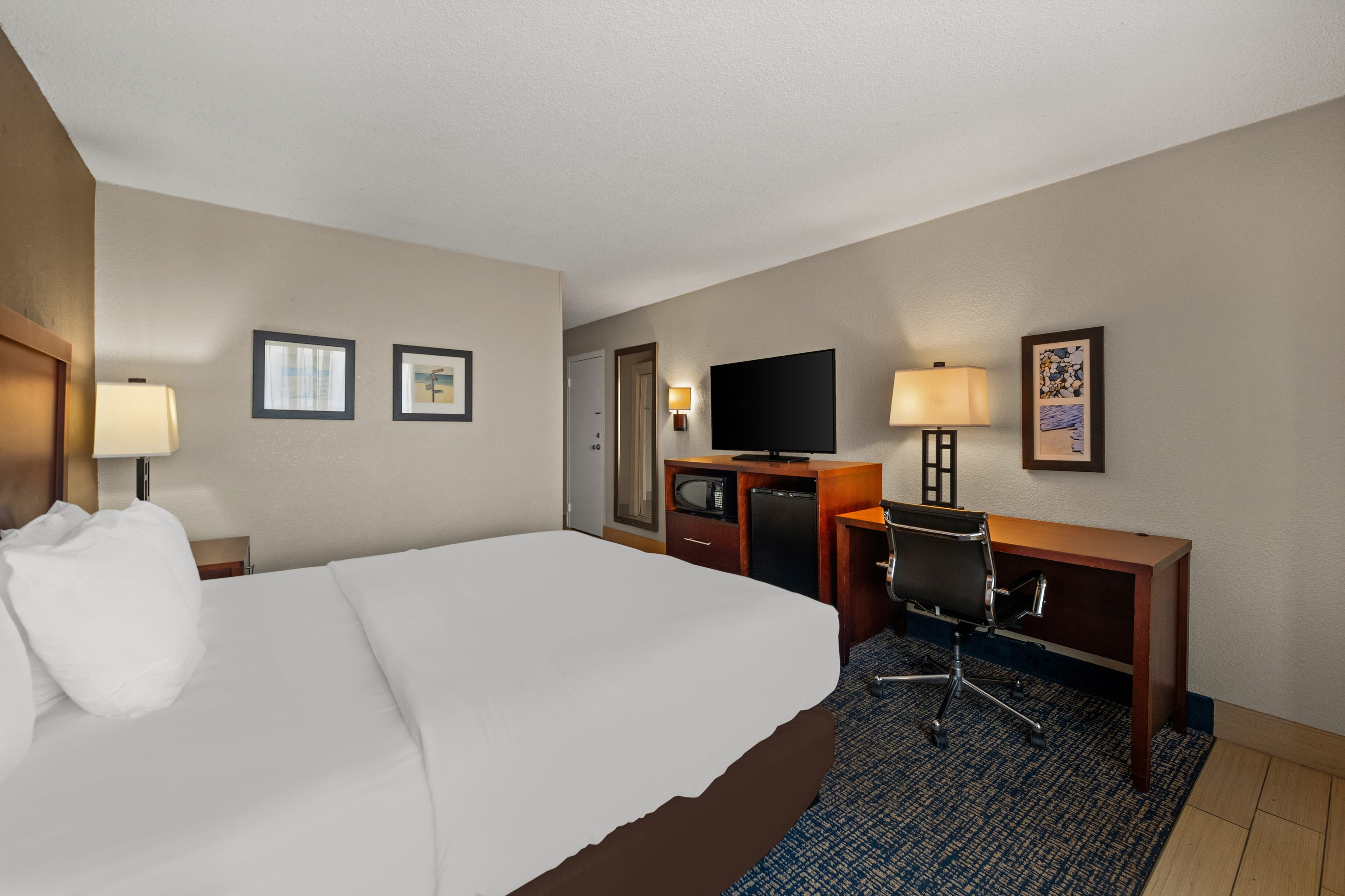 Comfort Inn On the Ocean — 35