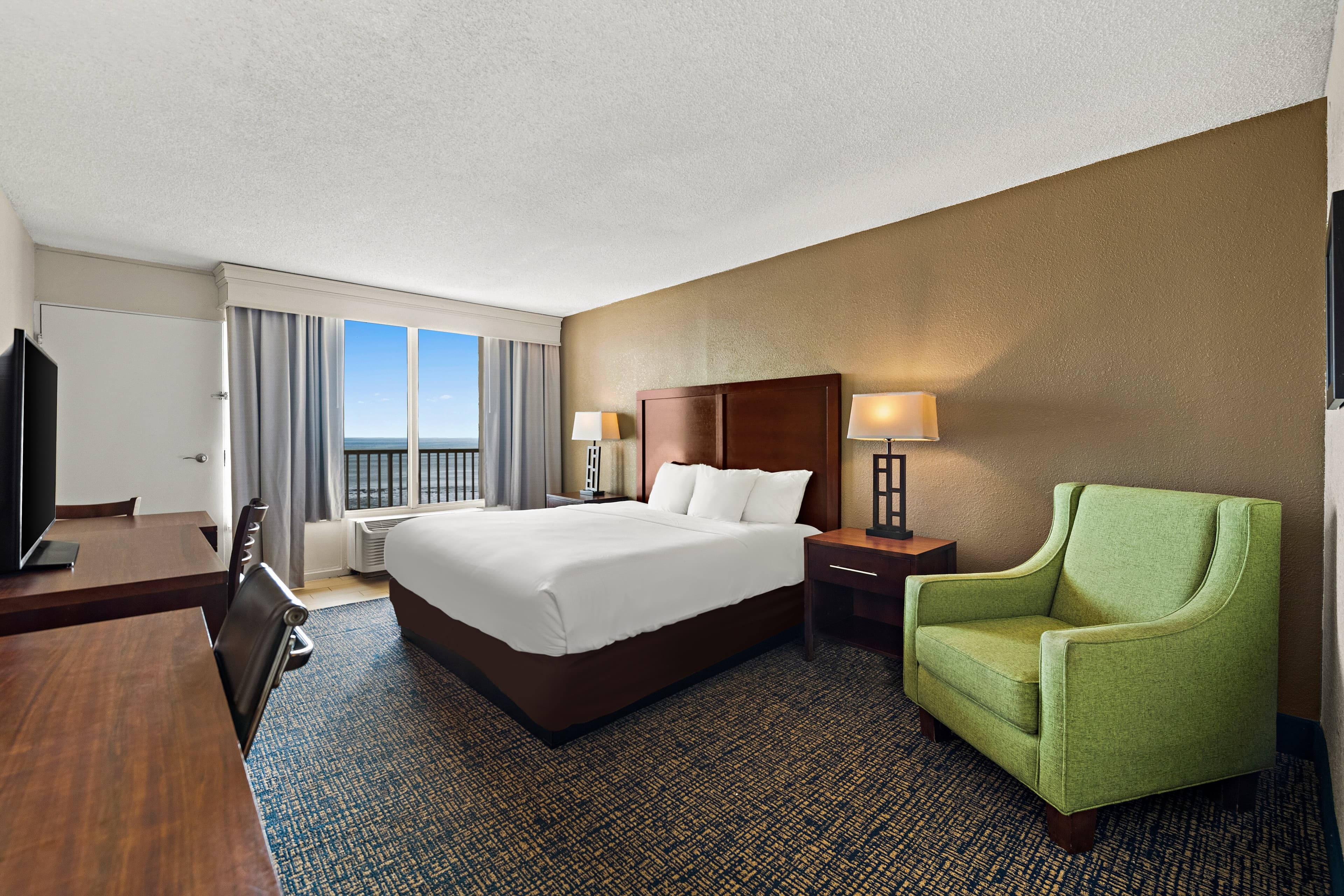 Comfort Inn On the Ocean — 37