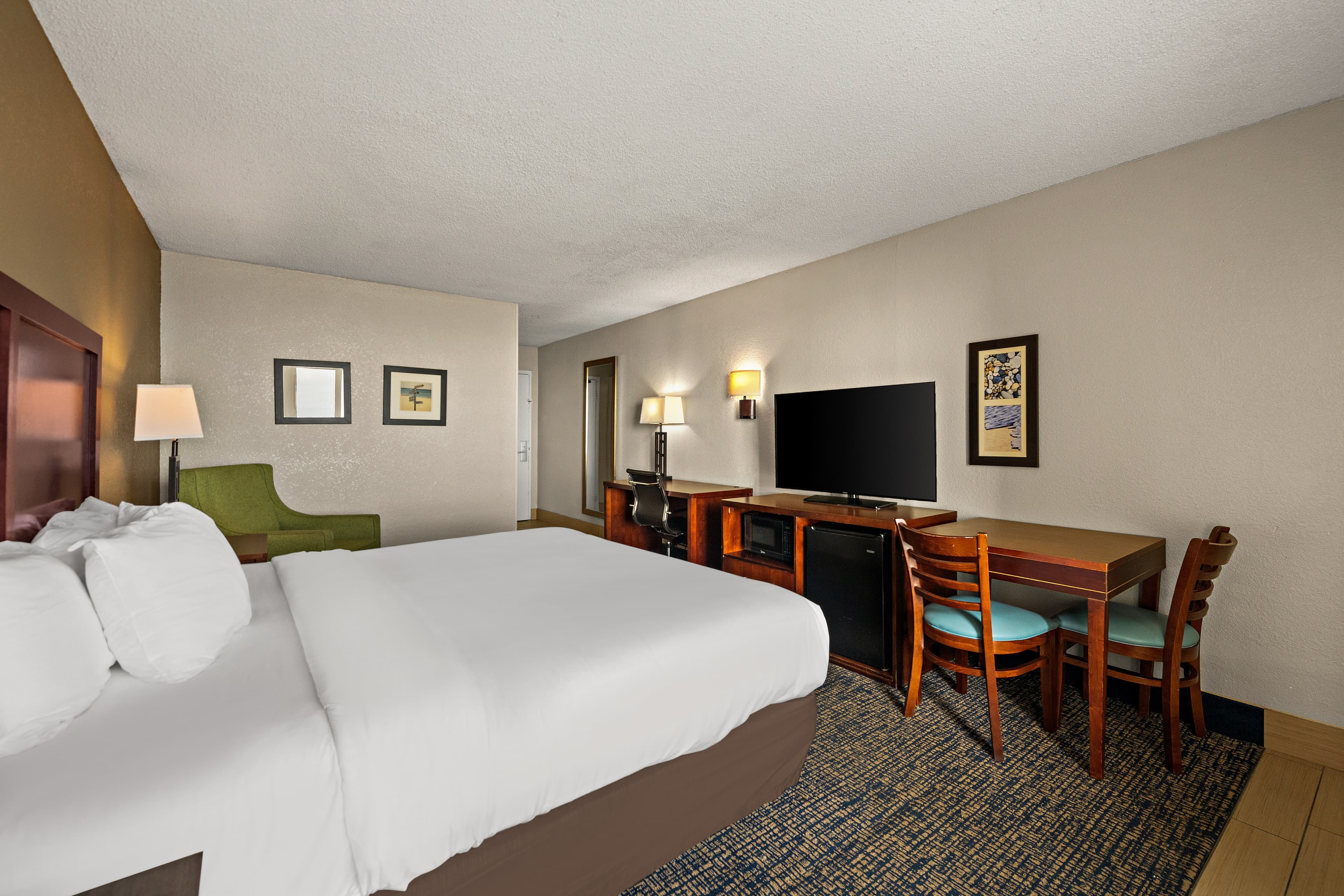 Comfort Inn On the Ocean — 39