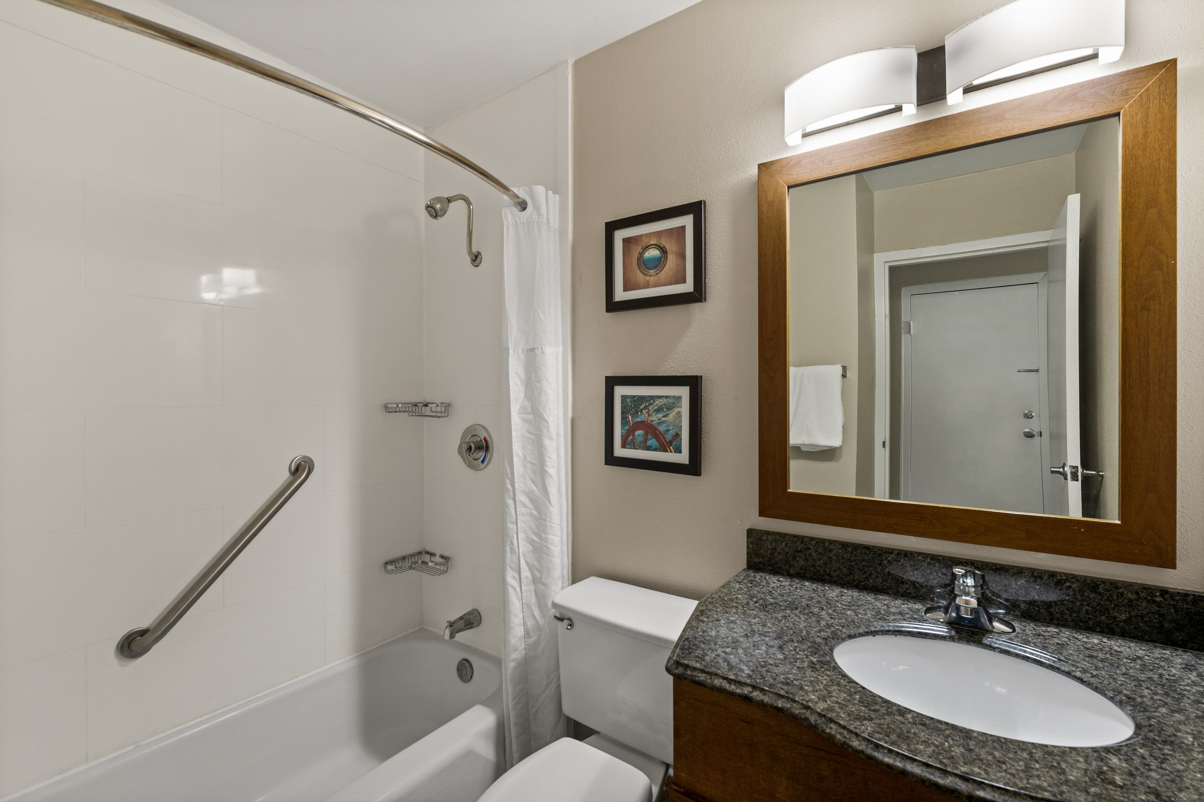 Comfort Inn On the Ocean — 23
