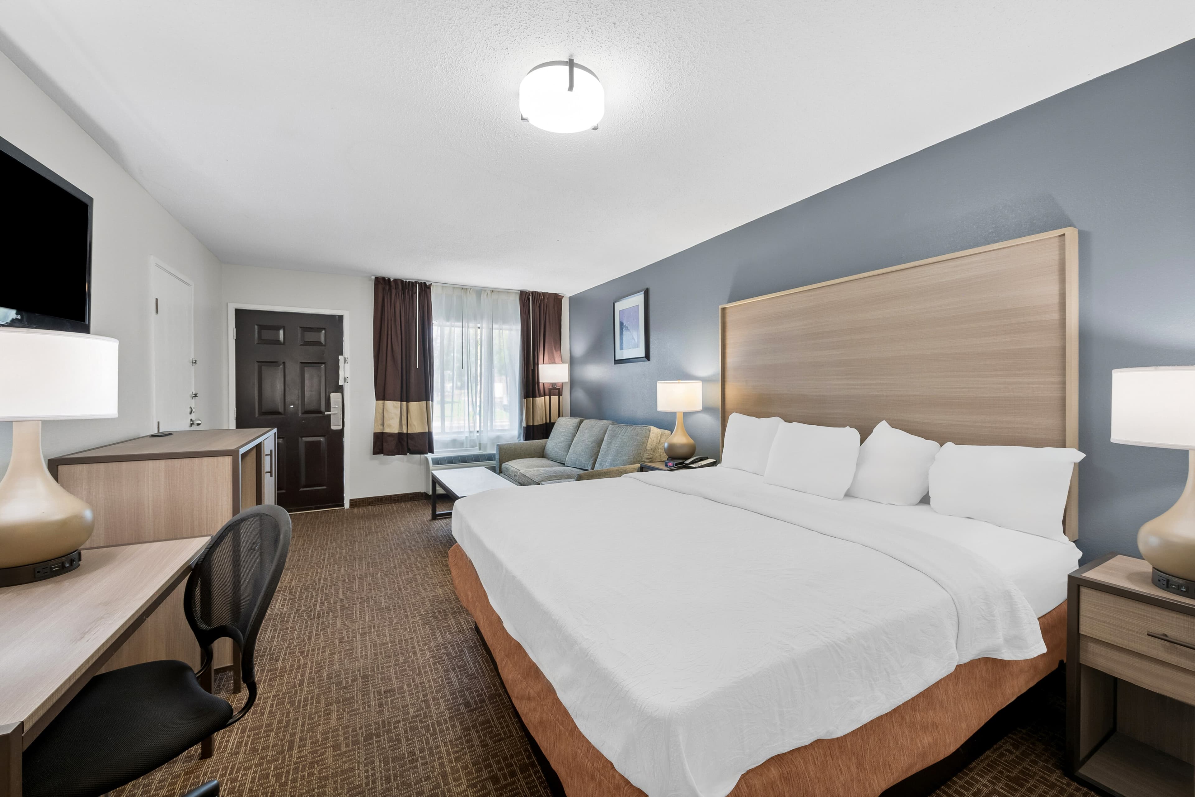 Quality Inn & Suites Fayetteville I-95 — 21