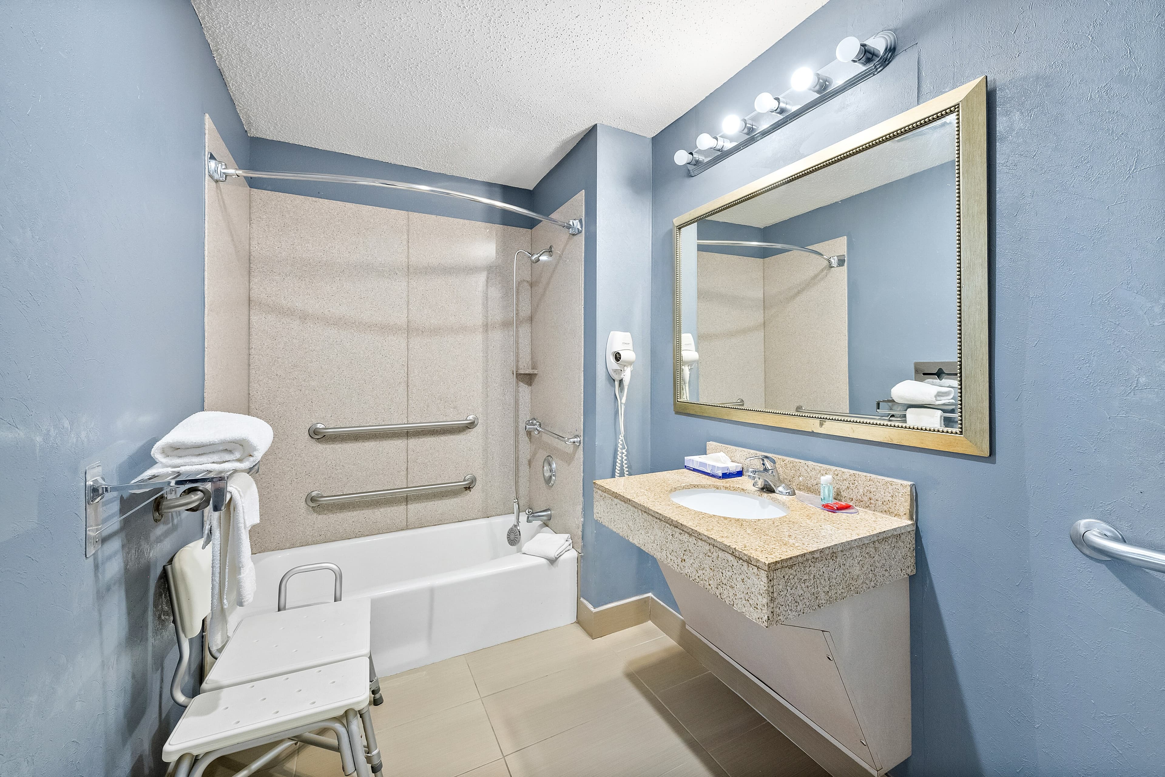 Quality Inn & Suites Fayetteville I-95 — 24