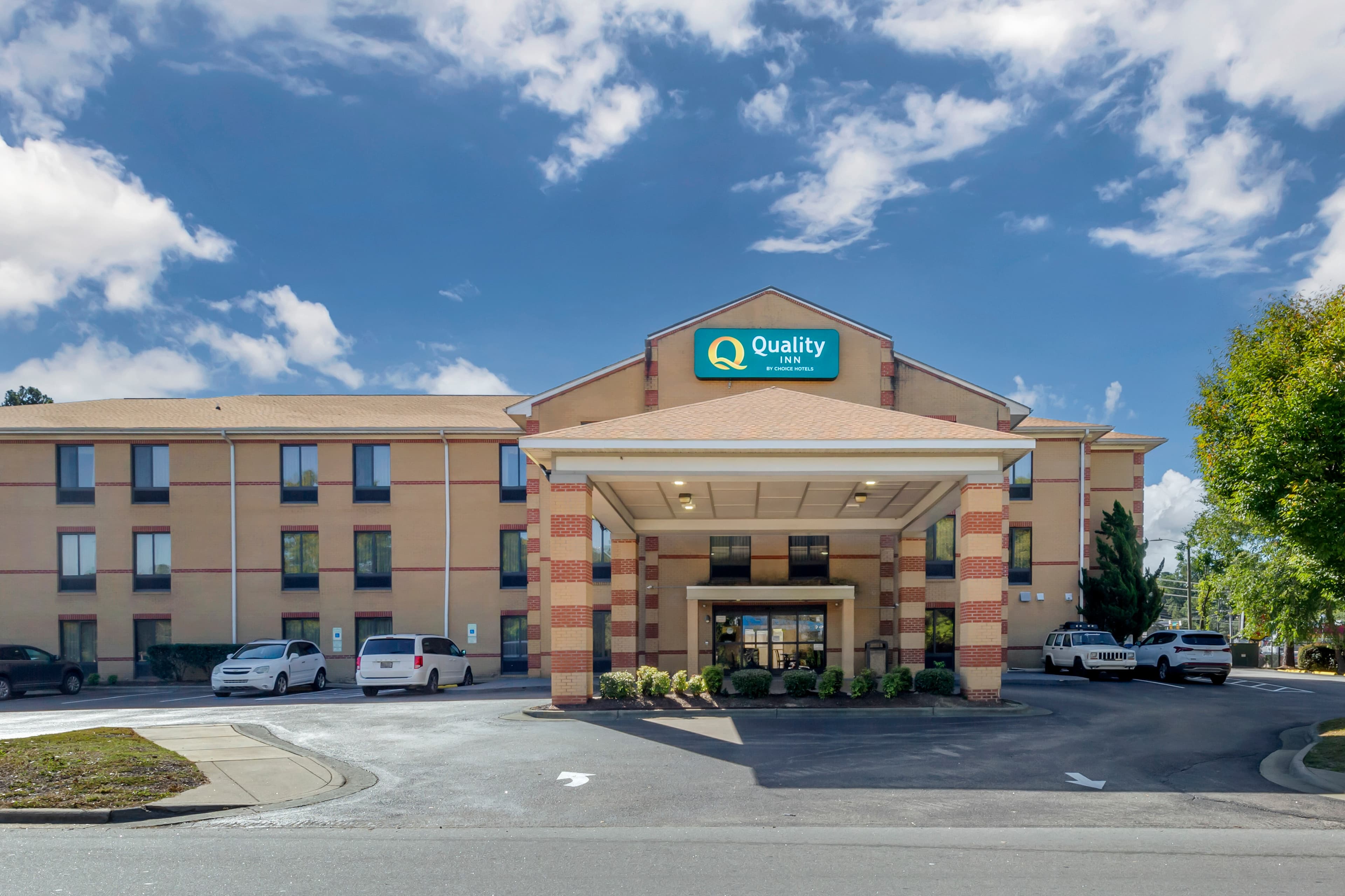 Quality Inn Raleigh Downtown - Image 1