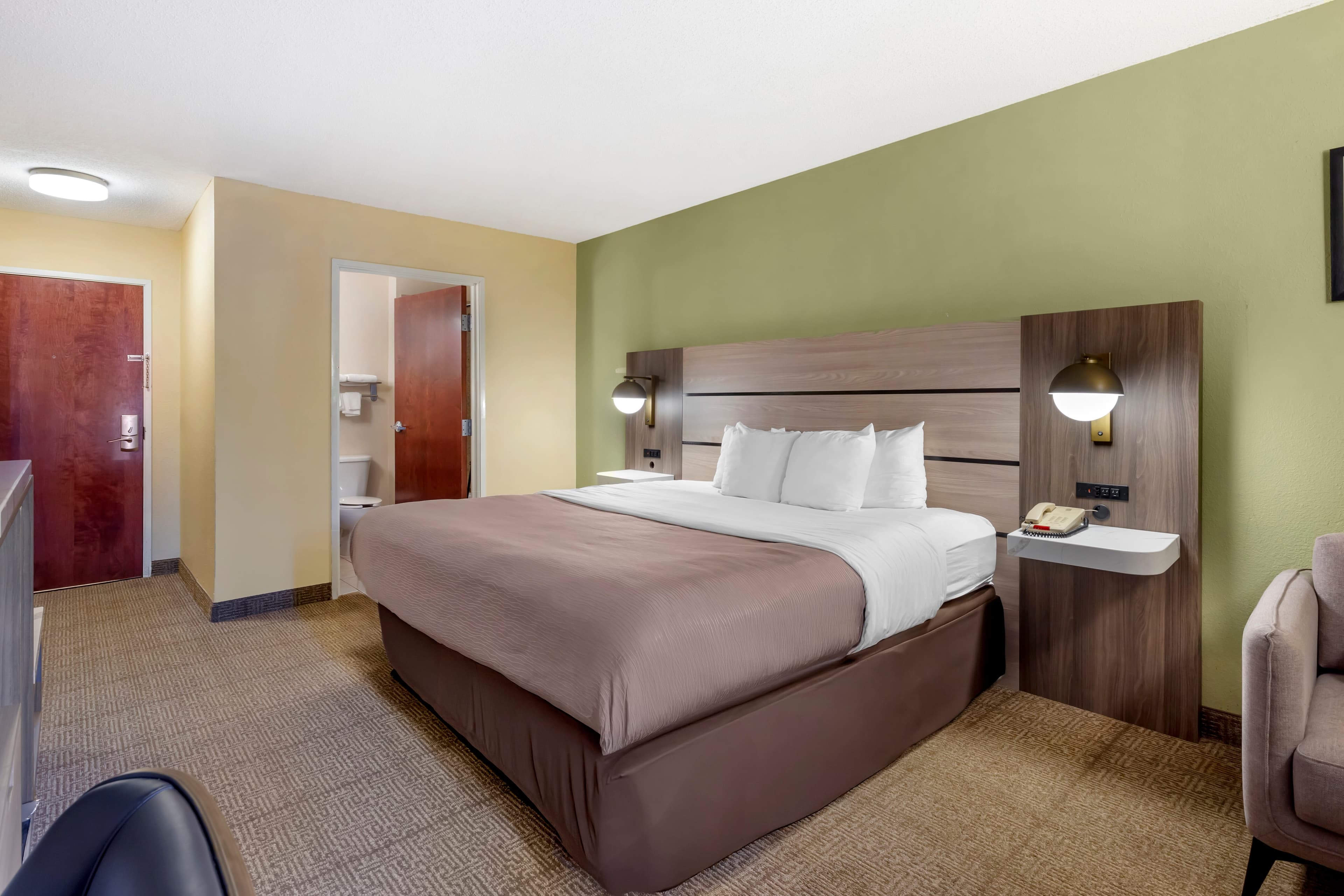 Quality Inn Raleigh Downtown — 19