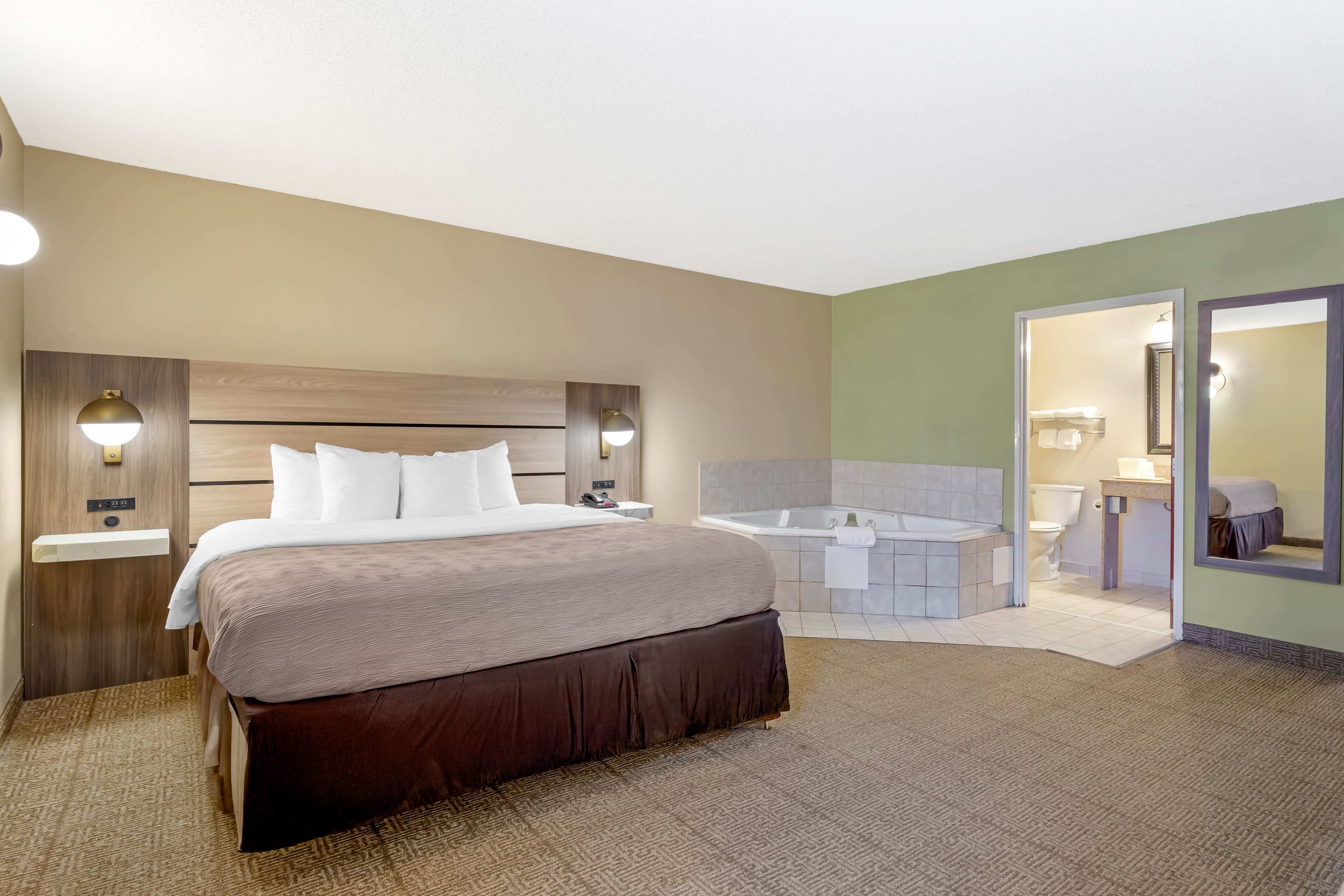Quality Inn Raleigh Downtown — 23