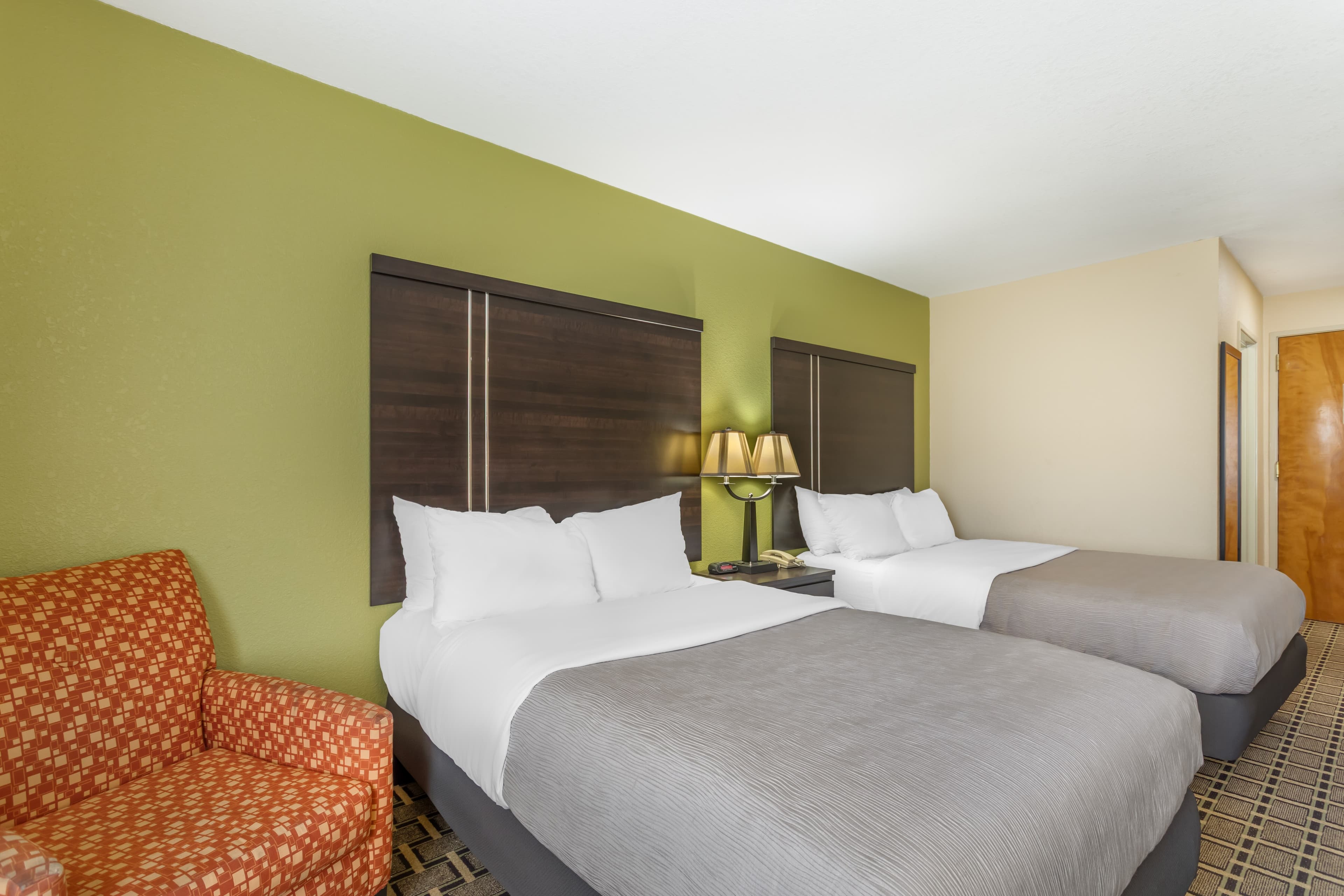 Quality Inn West of Asheville - Image 3