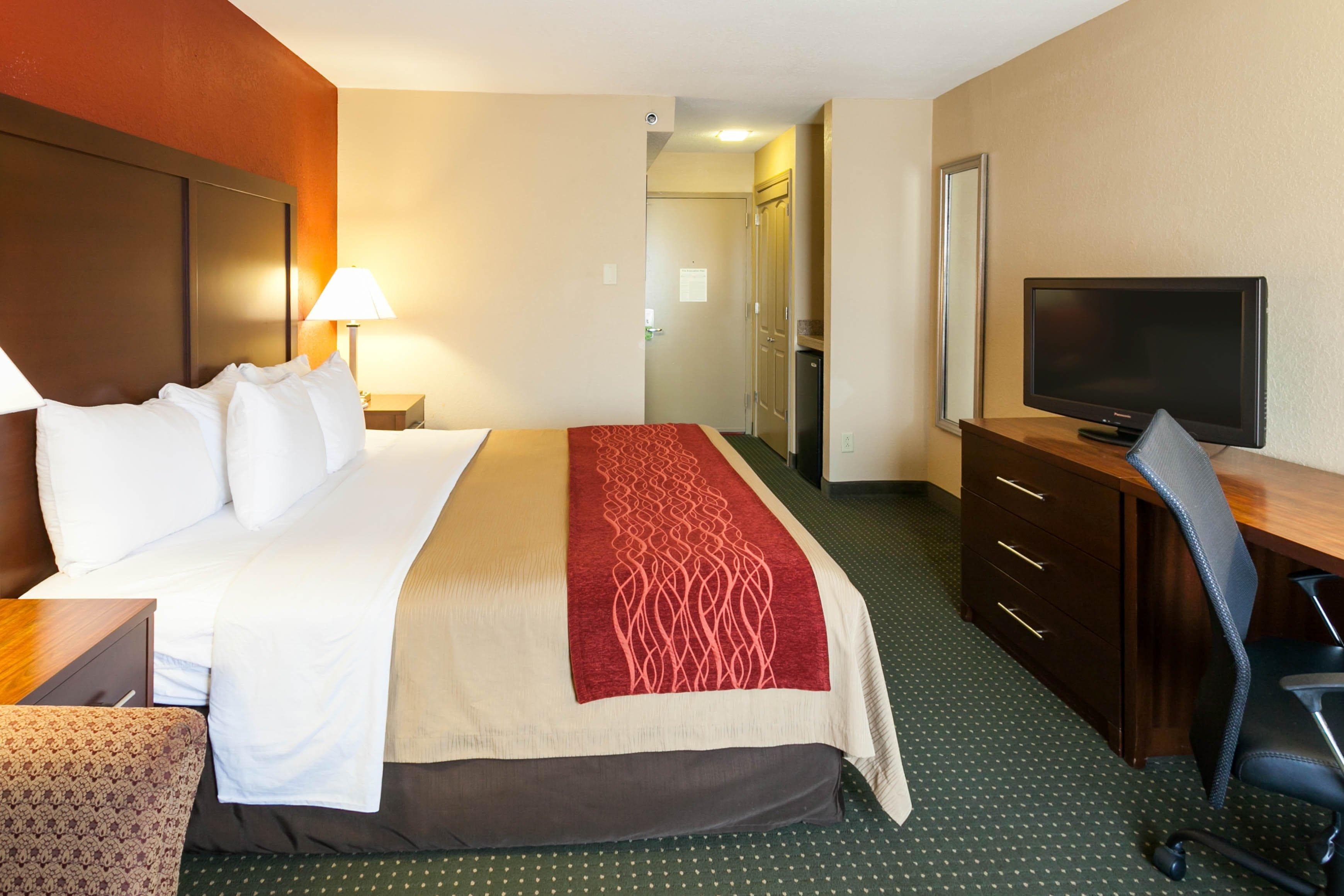 Comfort Inn & Suites Statesville - Mooresville - Image 5