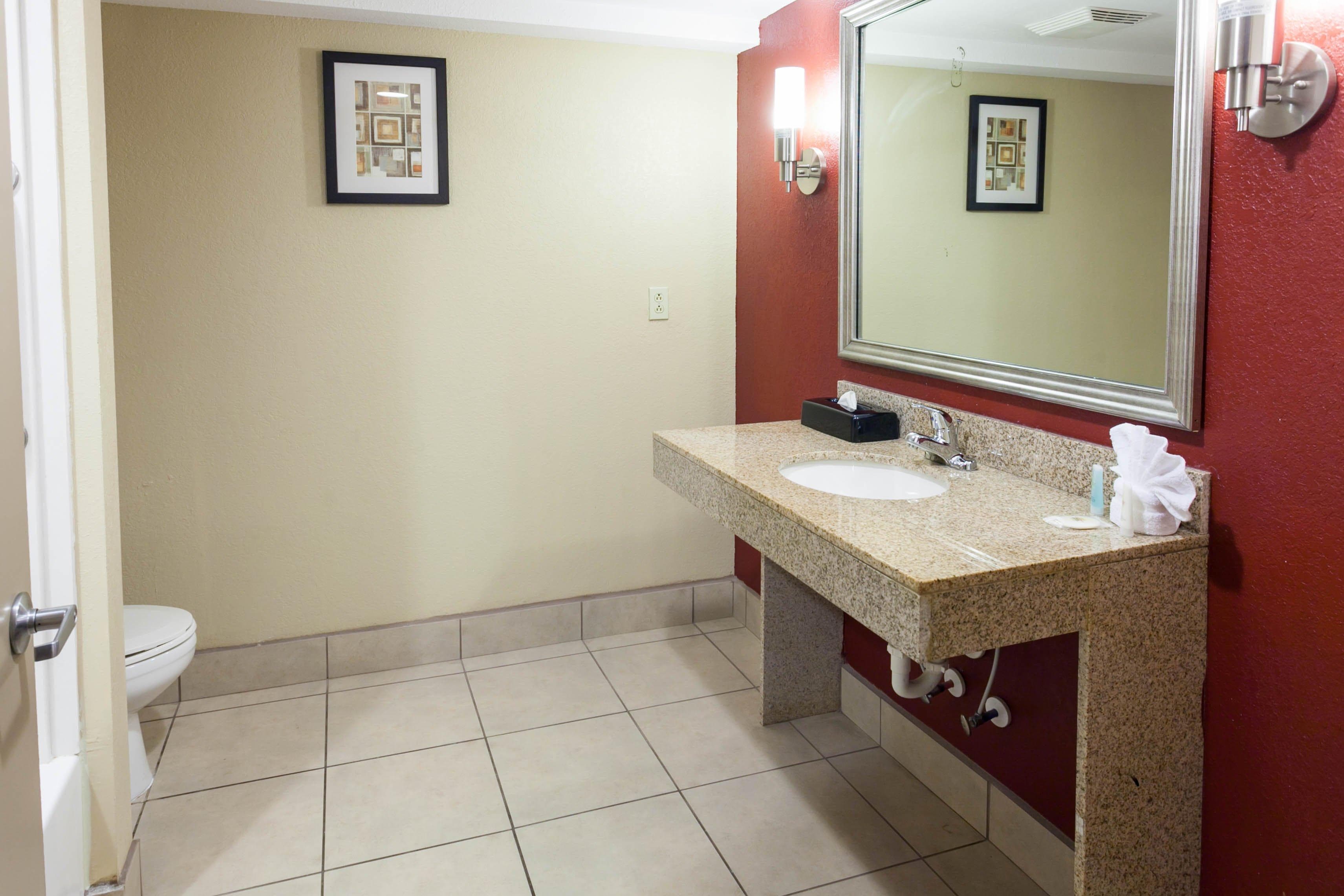 Comfort Inn & Suites Statesville - Mooresville — 14