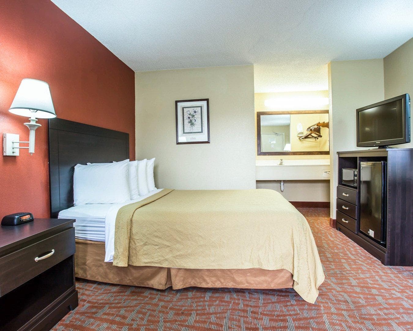 Quality Inn & Suites Monroe — 13