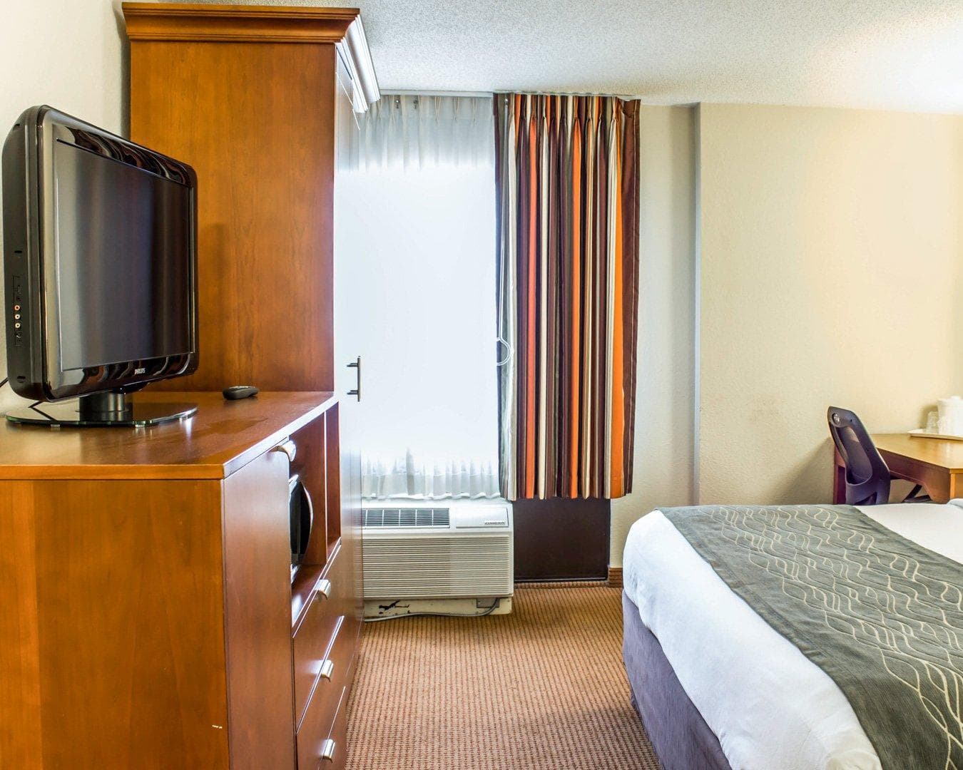 Comfort Inn Fayetteville near Fort Bragg — 10
