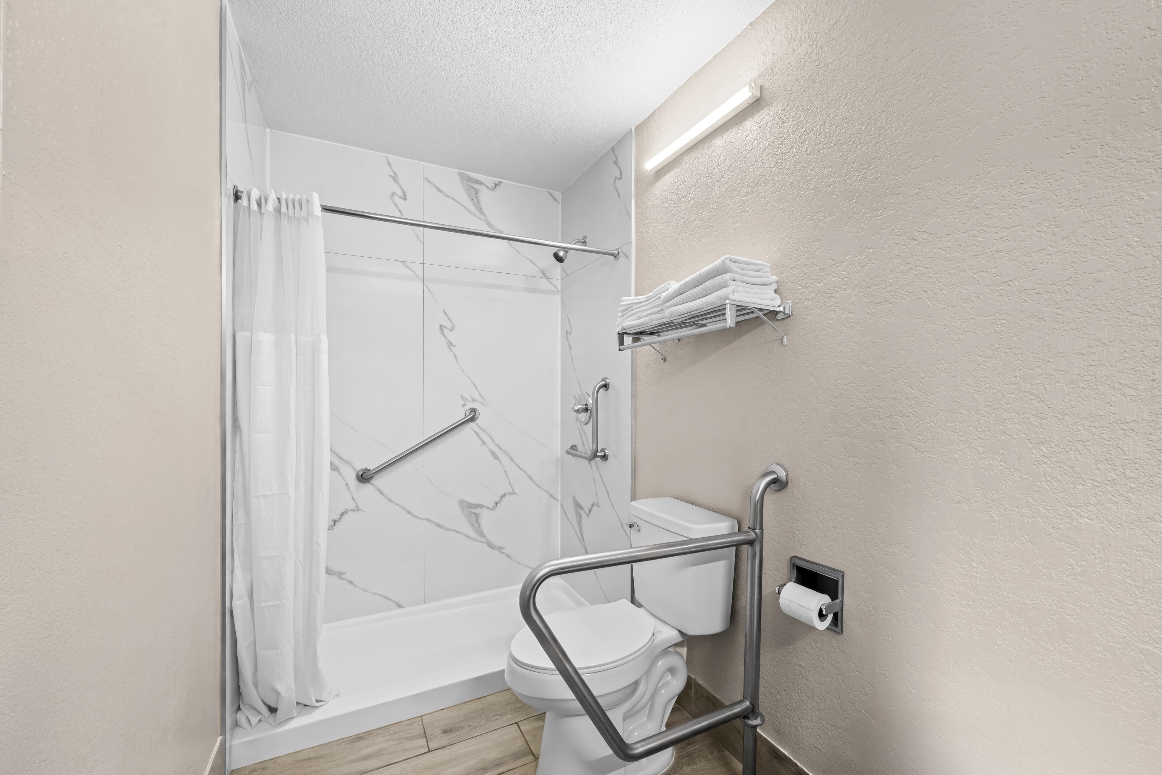 Econo Lodge Kannapolis - Concord — 6