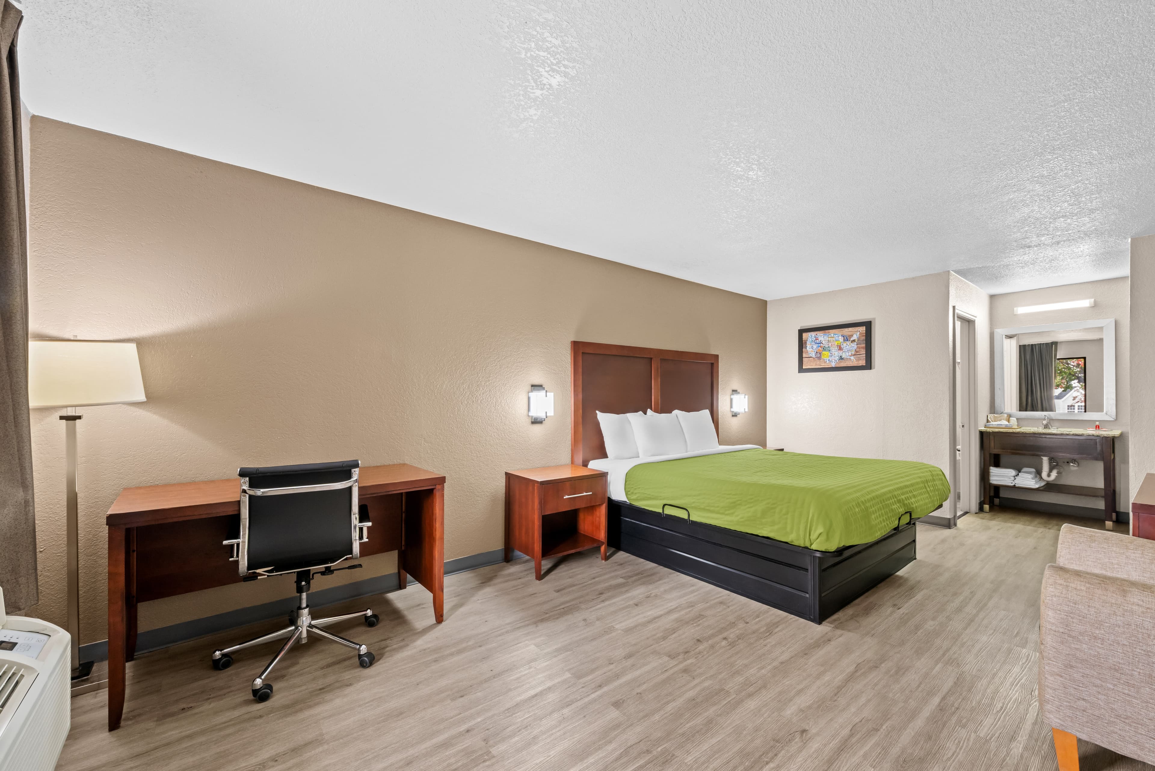 Econo Lodge Kannapolis - Concord — 7
