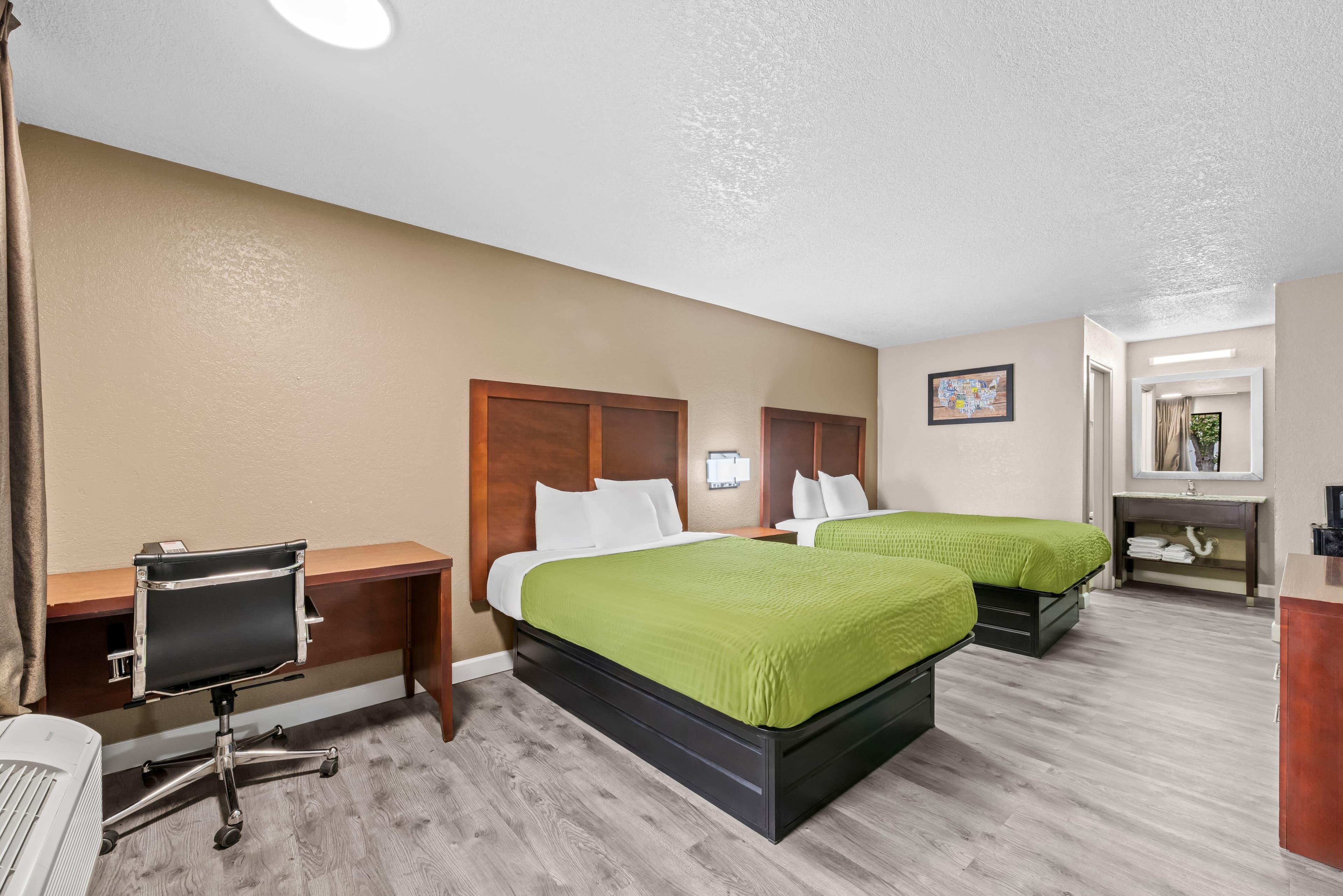 Econo Lodge Kannapolis - Concord — 16