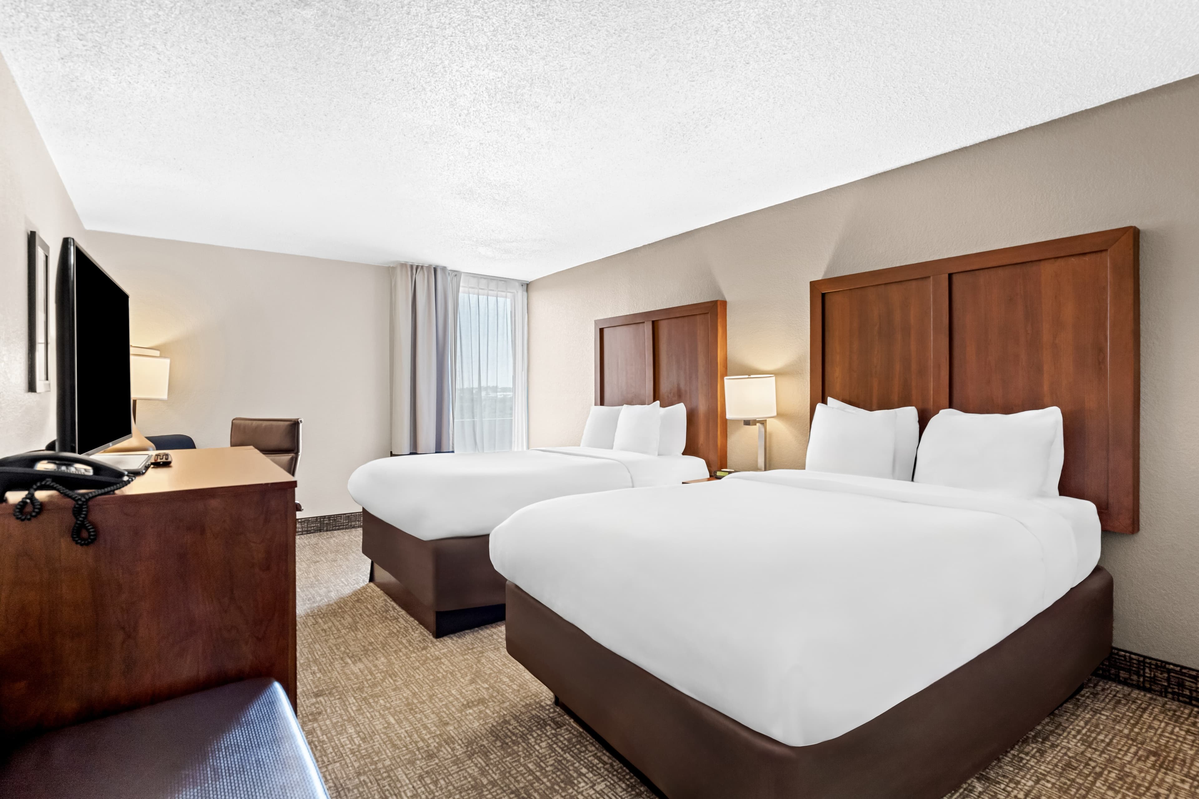 Comfort Inn University - Image 2