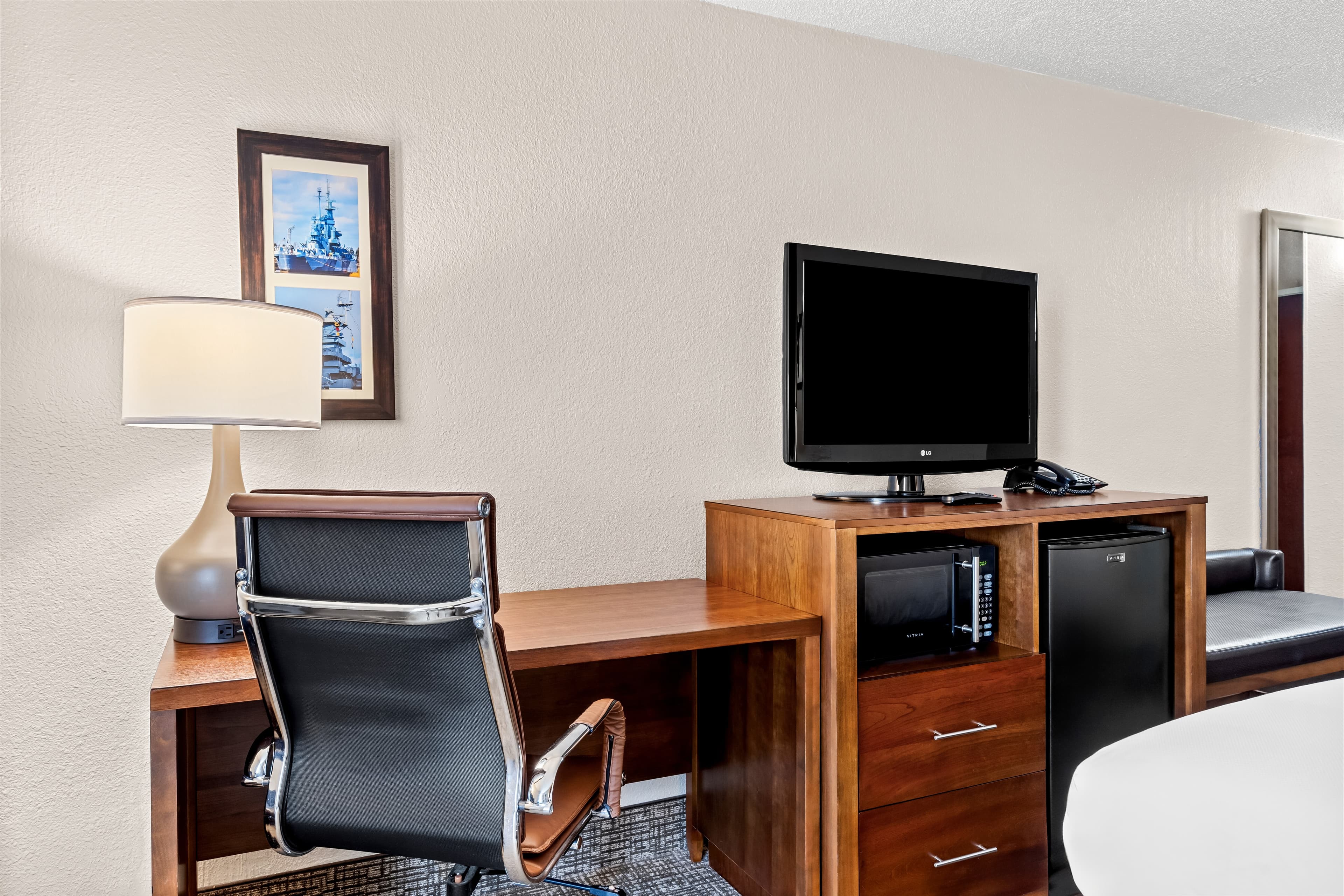 Comfort Inn University — 12