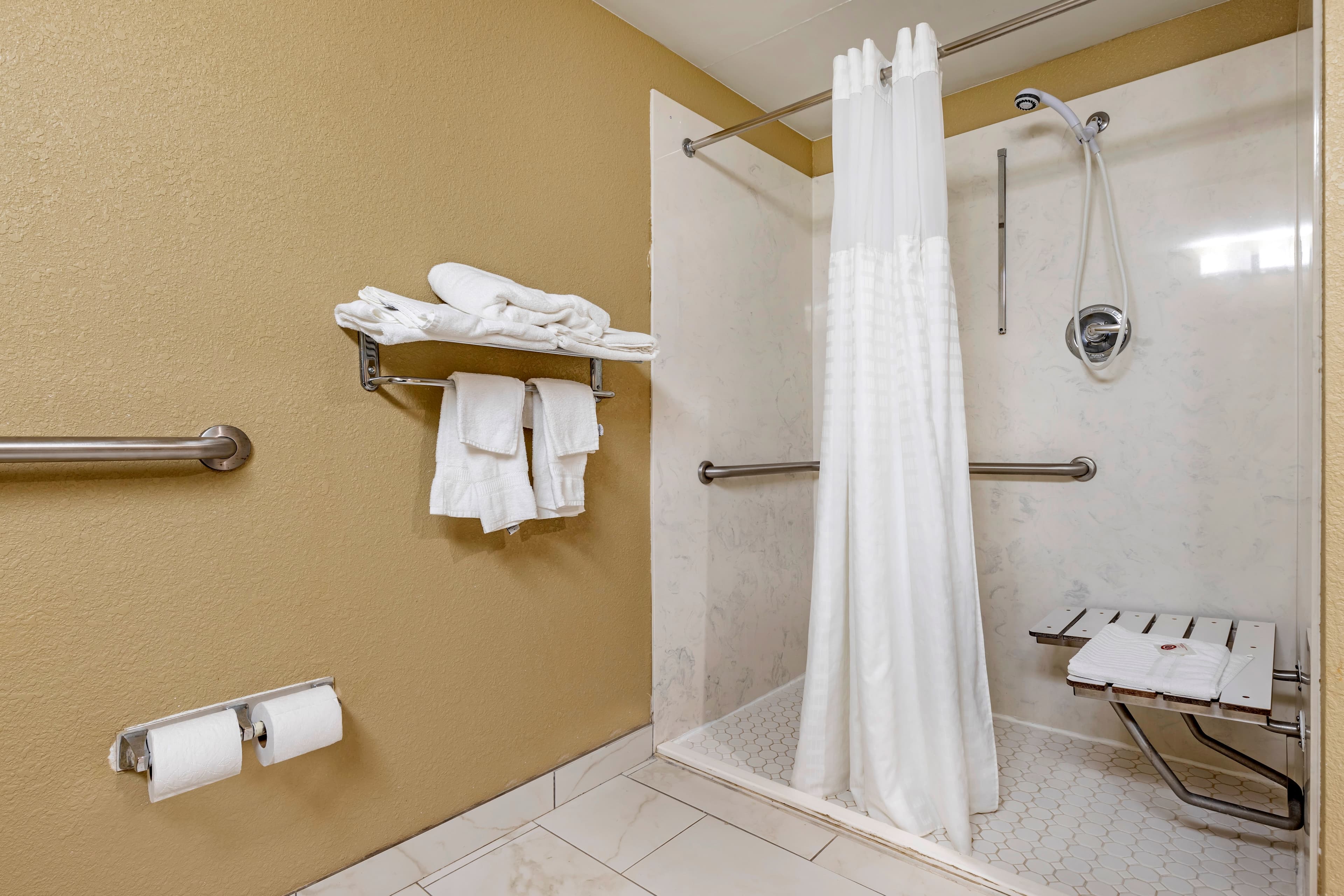 Comfort Inn & Suites Mocksville I-40 — 6