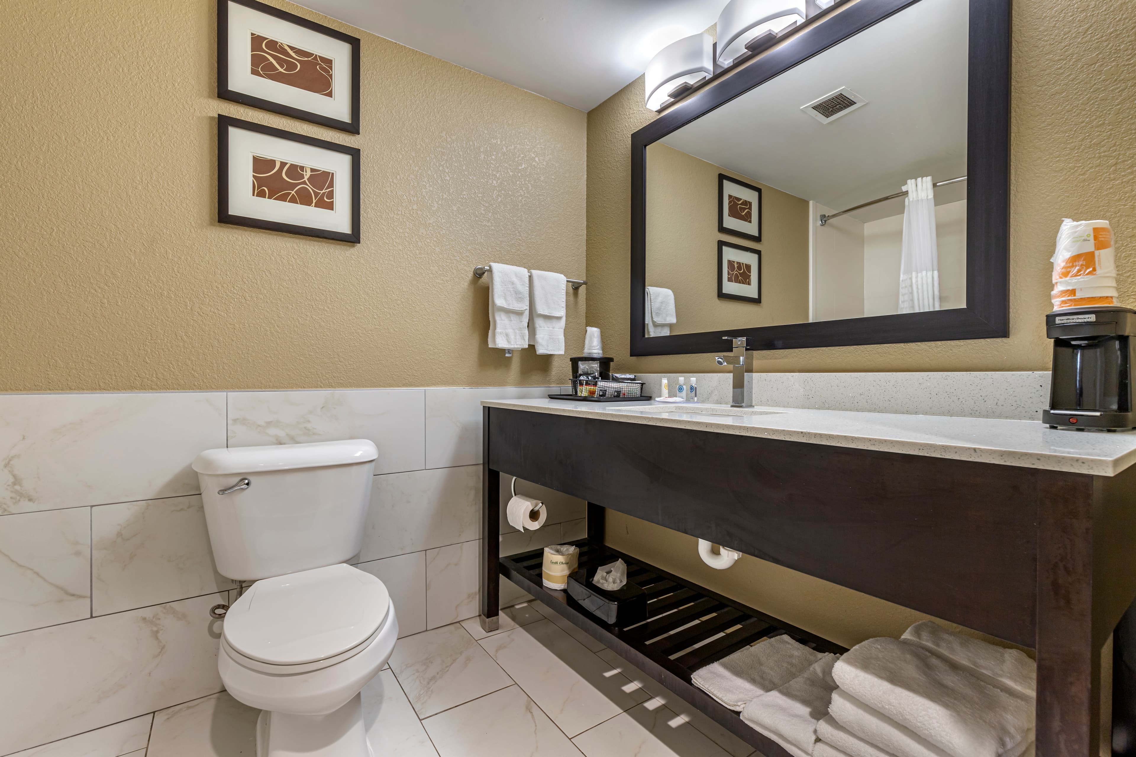 Comfort Inn & Suites Mocksville I-40 — 26
