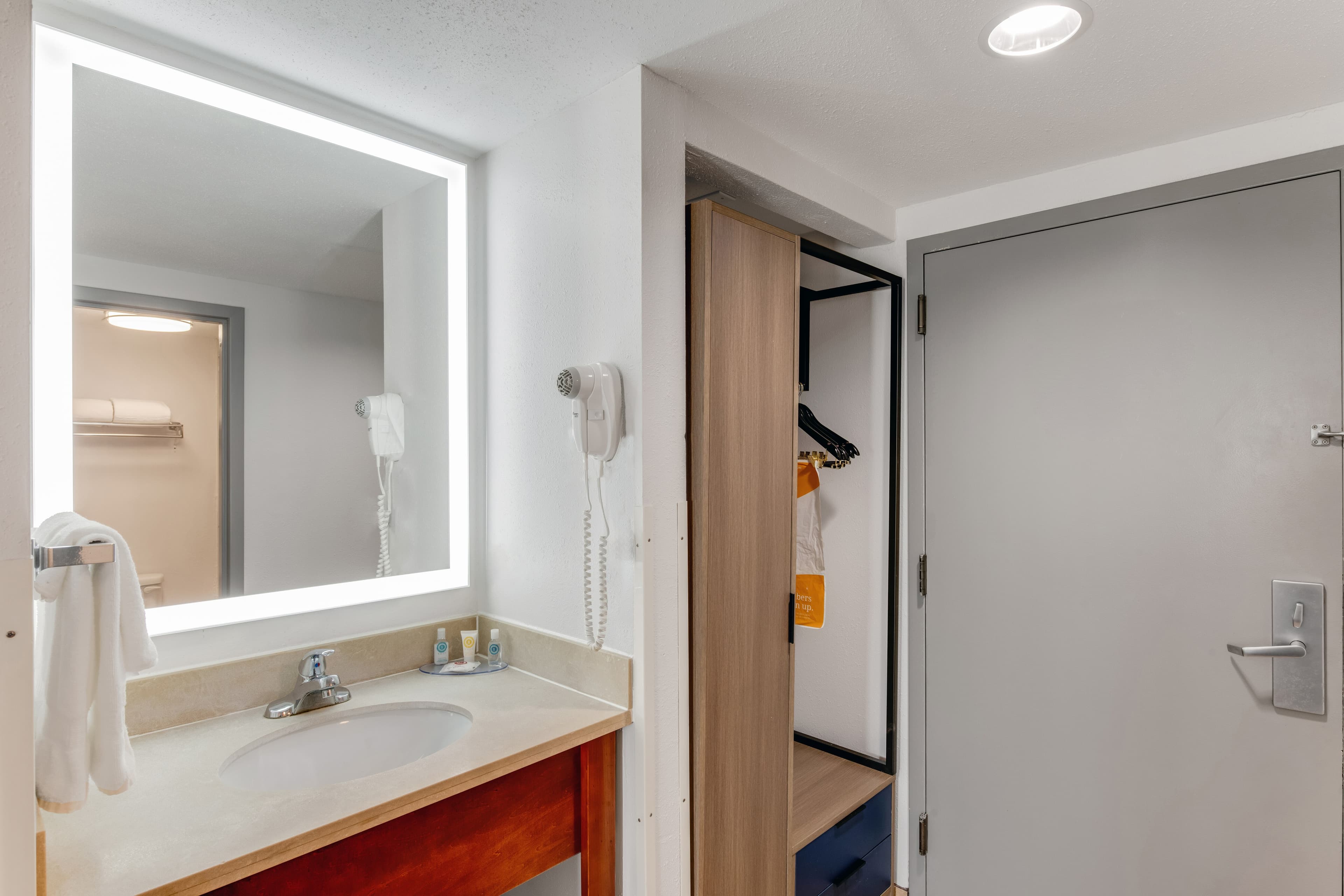 Comfort Inn Thomasville I-85 — 10